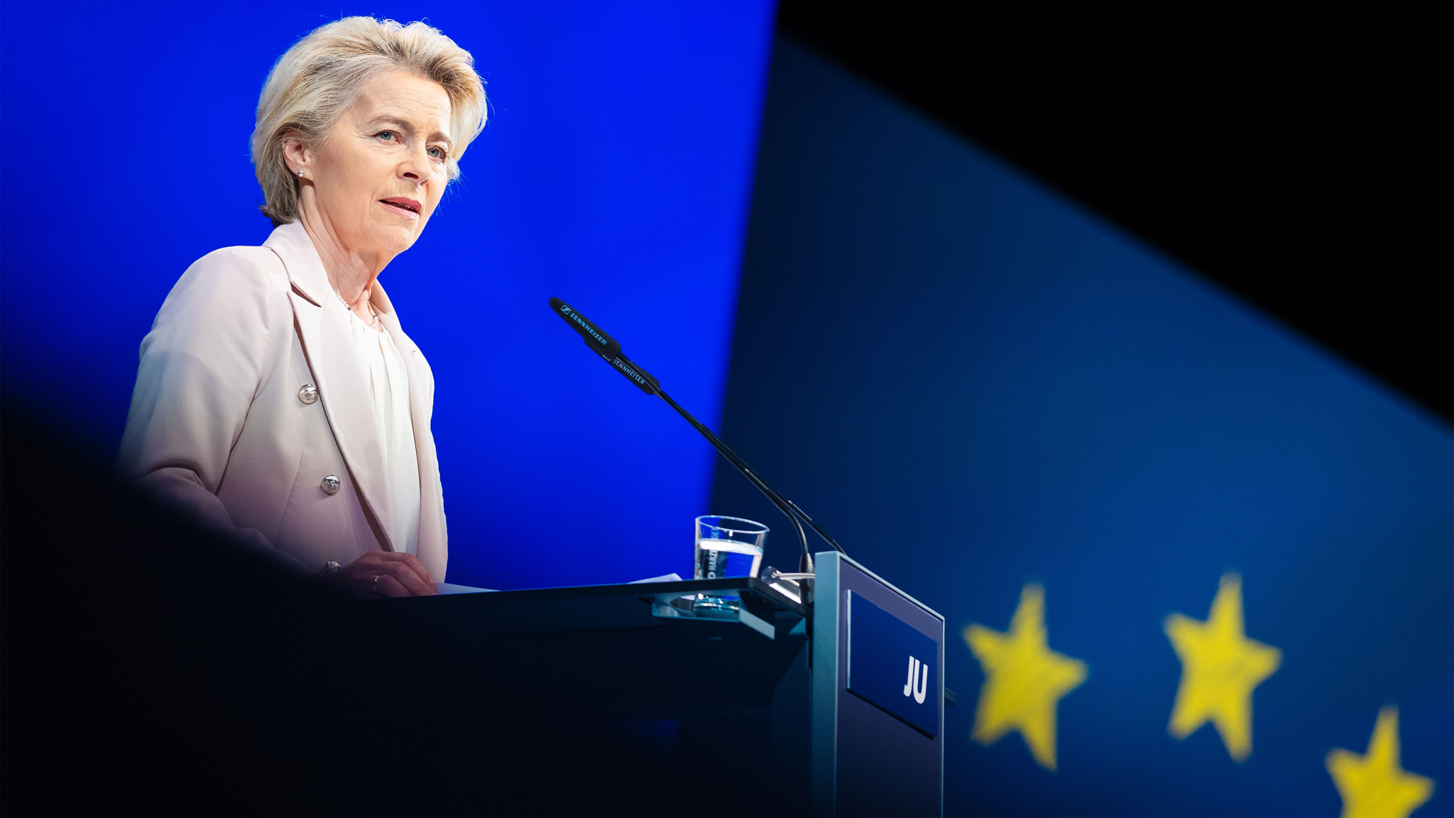Украина требует от Запада все вооружение и технику