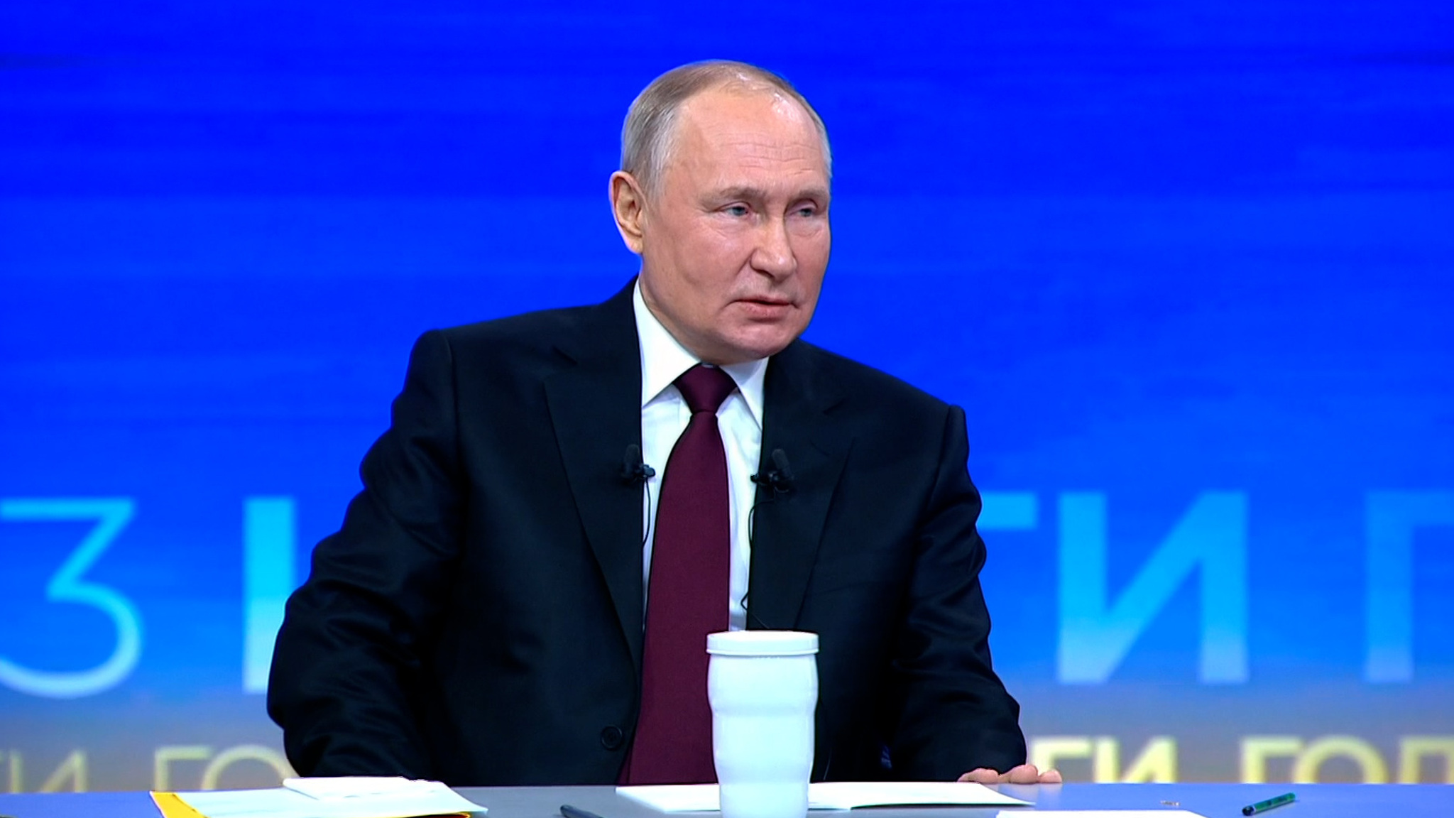 Путин: надо верить в великий российский народ
