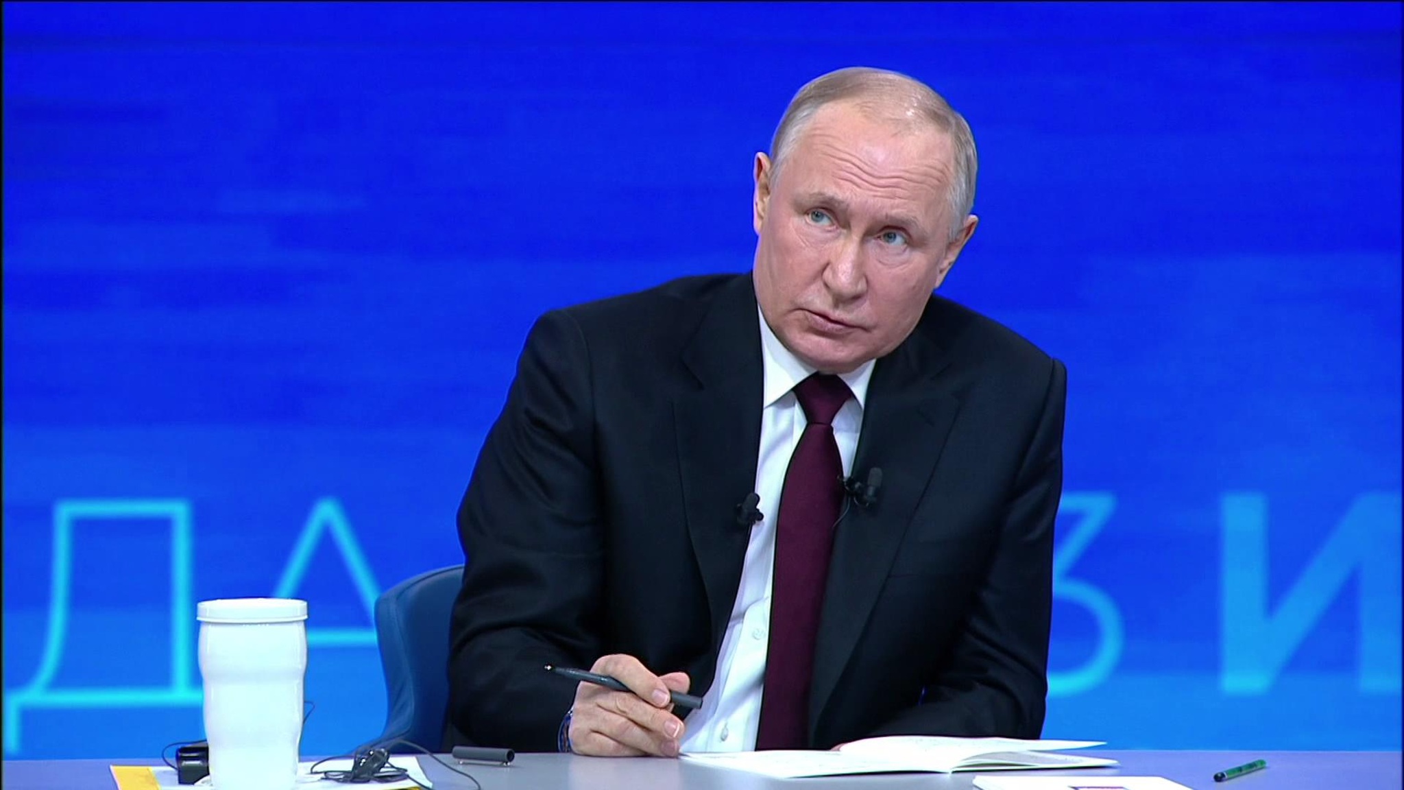 Путин: участие в СНГ добровольно для всех его членов