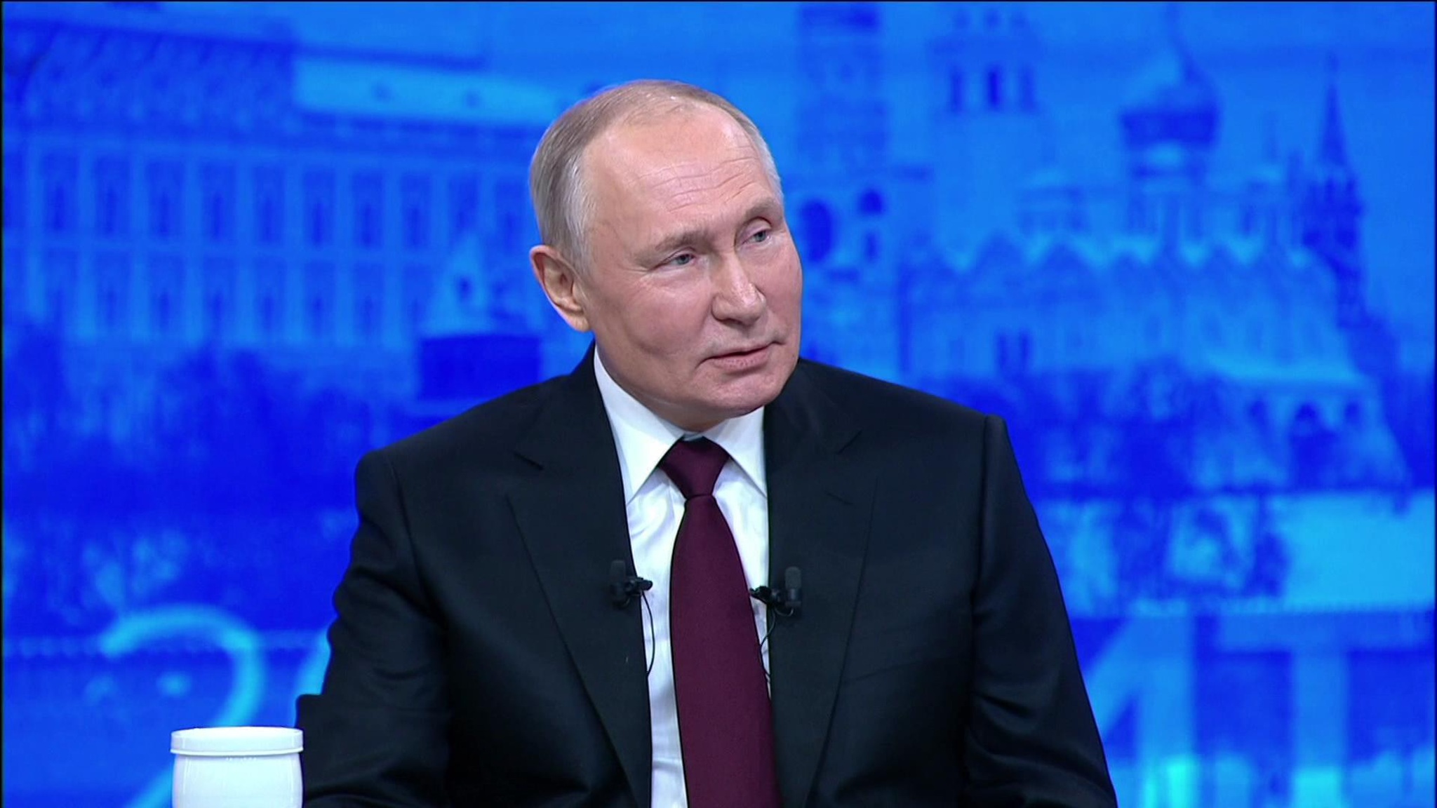 Президент пошутил о хорошей закуске