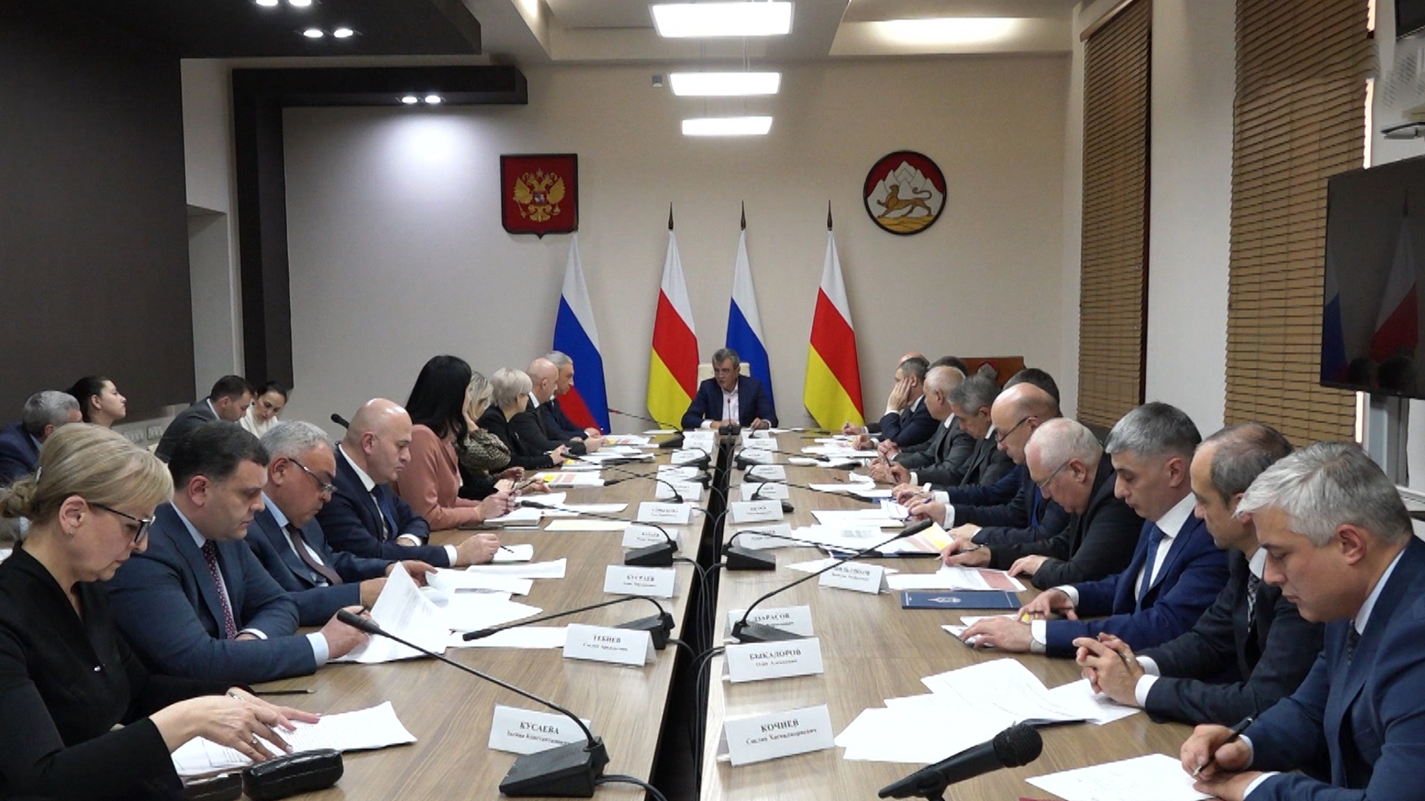 Ацы аз республикæйы национ проекттæ царды рауадзынæн дихгонд æрцыди 9 миллиарды æмæ 500 милуан сомы