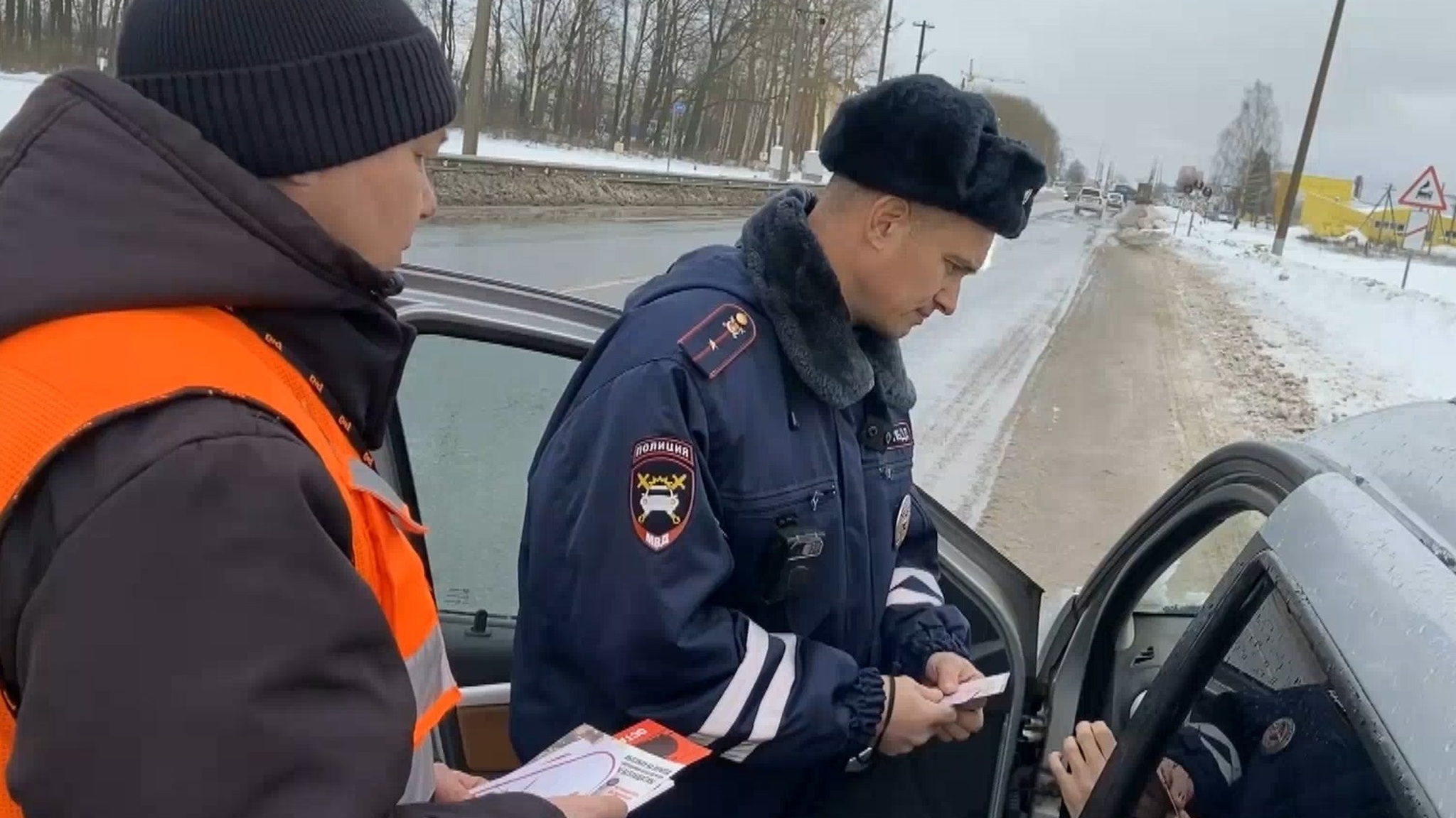 Госавтоинспекция Марий Эл напомнила о правилах проезда через железную дорогу