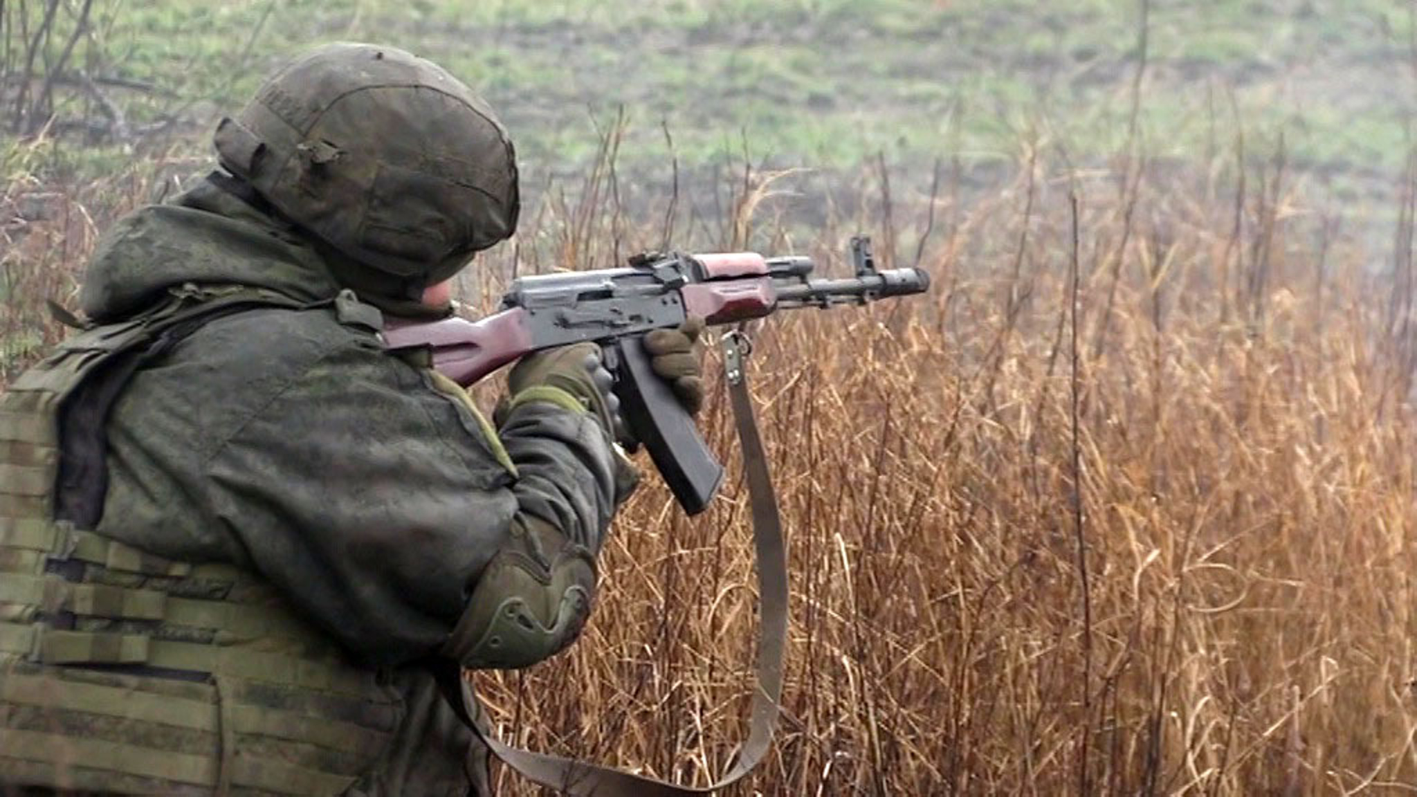 Добровольцы проходят подготовку на полигонах в ДНР