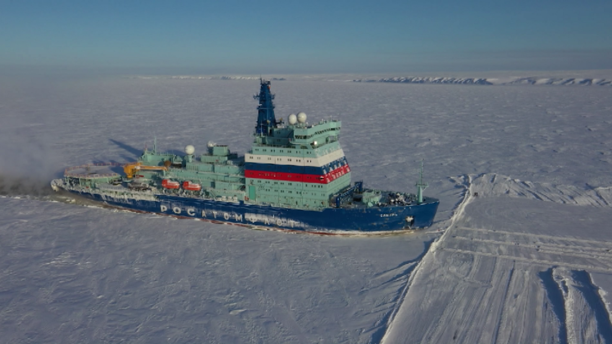 Красноярские нефтяники на севере края строят свыше 2000 км зимних автодорог