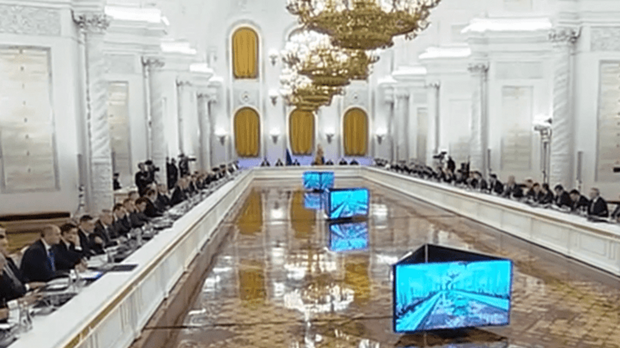Рашид Темрезов: создадим условия для людей разных возрастов добиваться высот в разных сферах