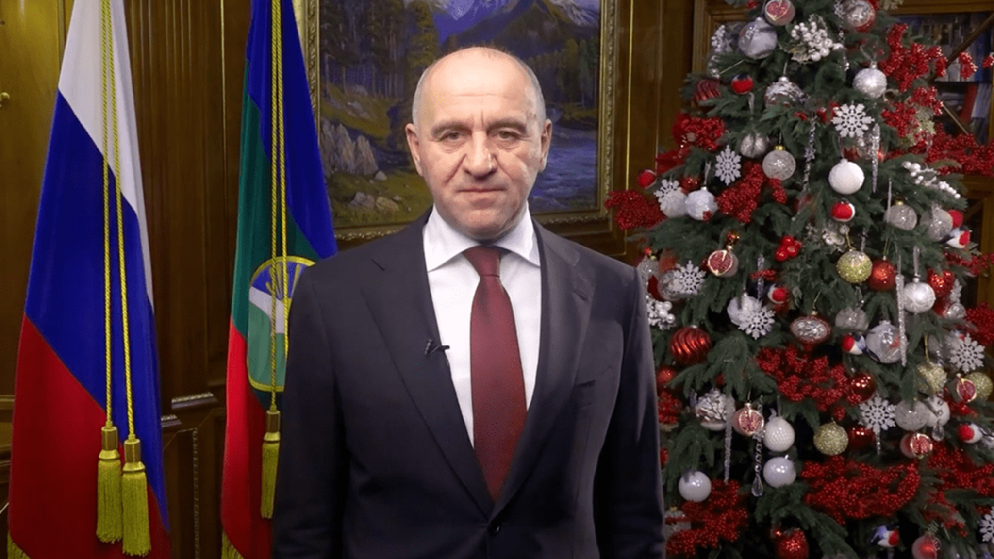 Глава Карачаево-Черкесии поздравил жителей республики с новым годом