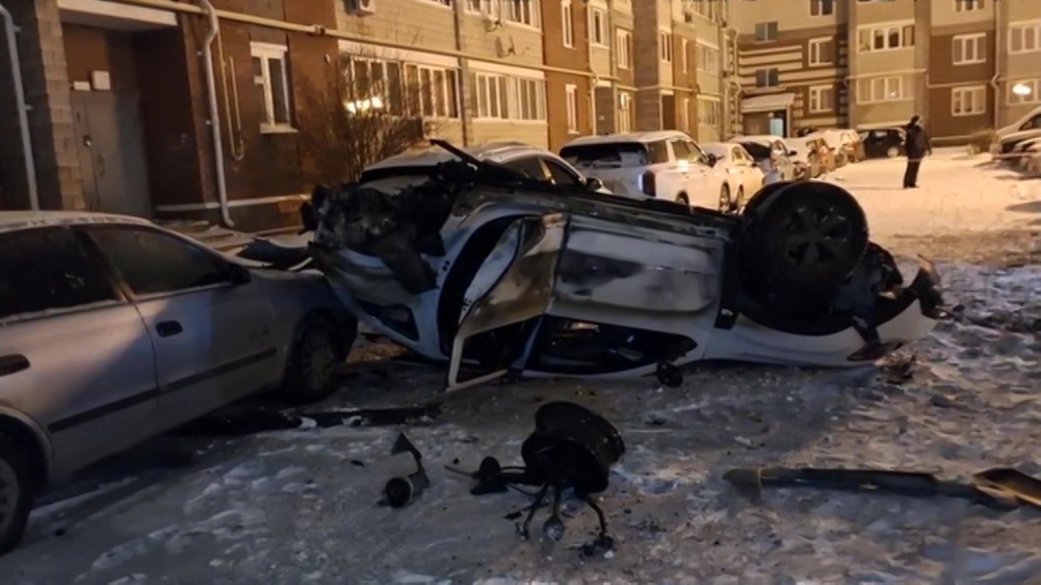 В результате удара по Белгороду повреждены более 30 автомобилей