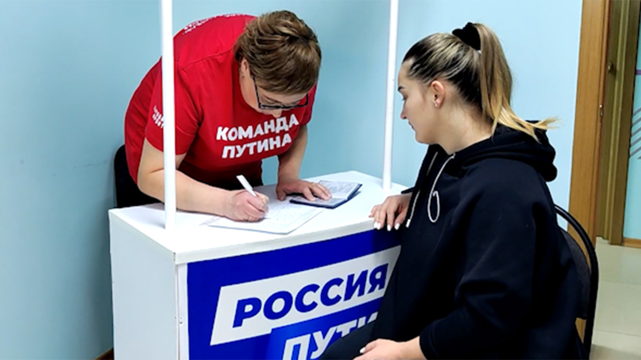 Ламы и верующие Читинского дацана поставили подписи в поддержку Путина