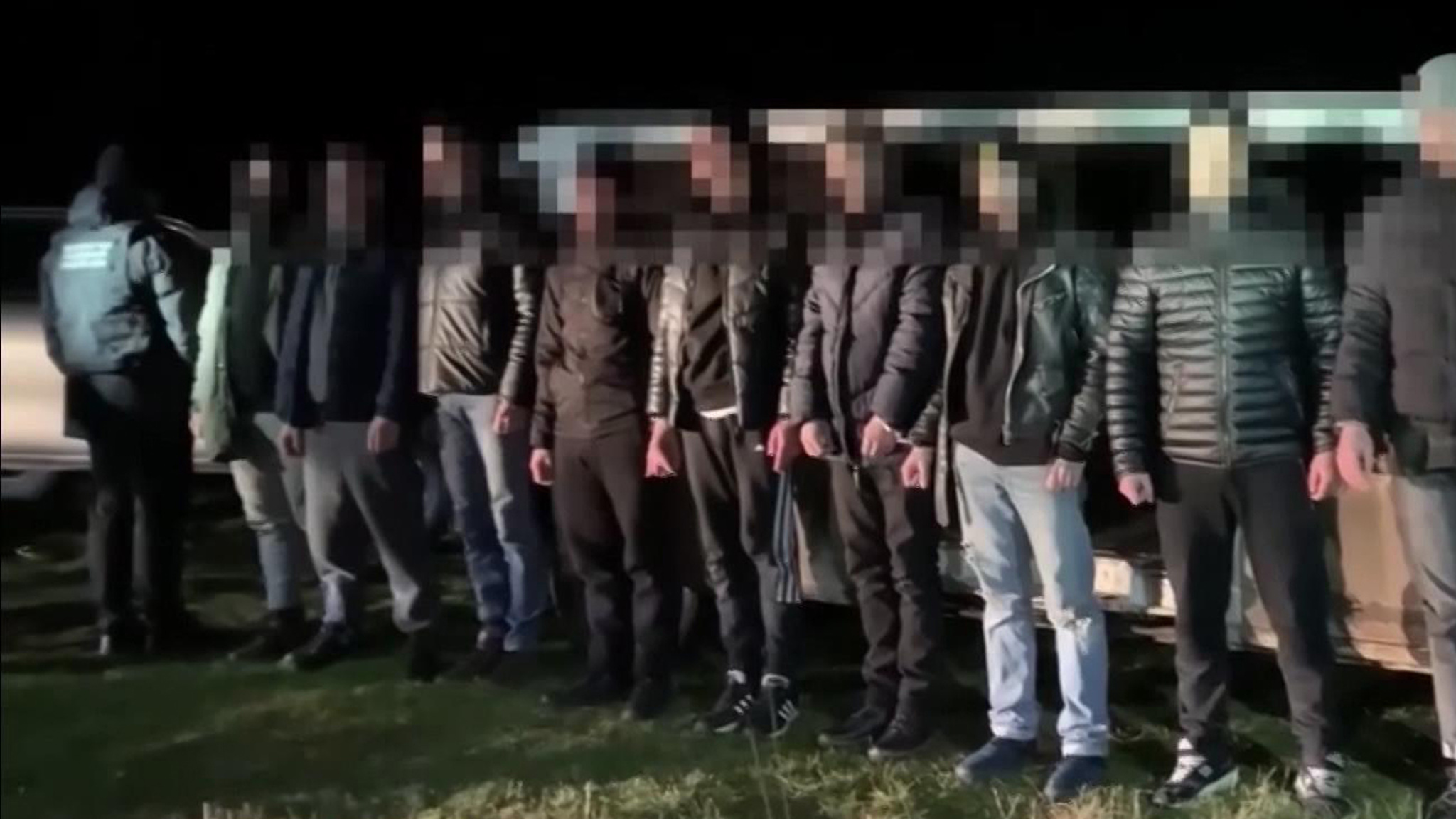 На Украине городской транспорт превратили в место принудительной мобилизации