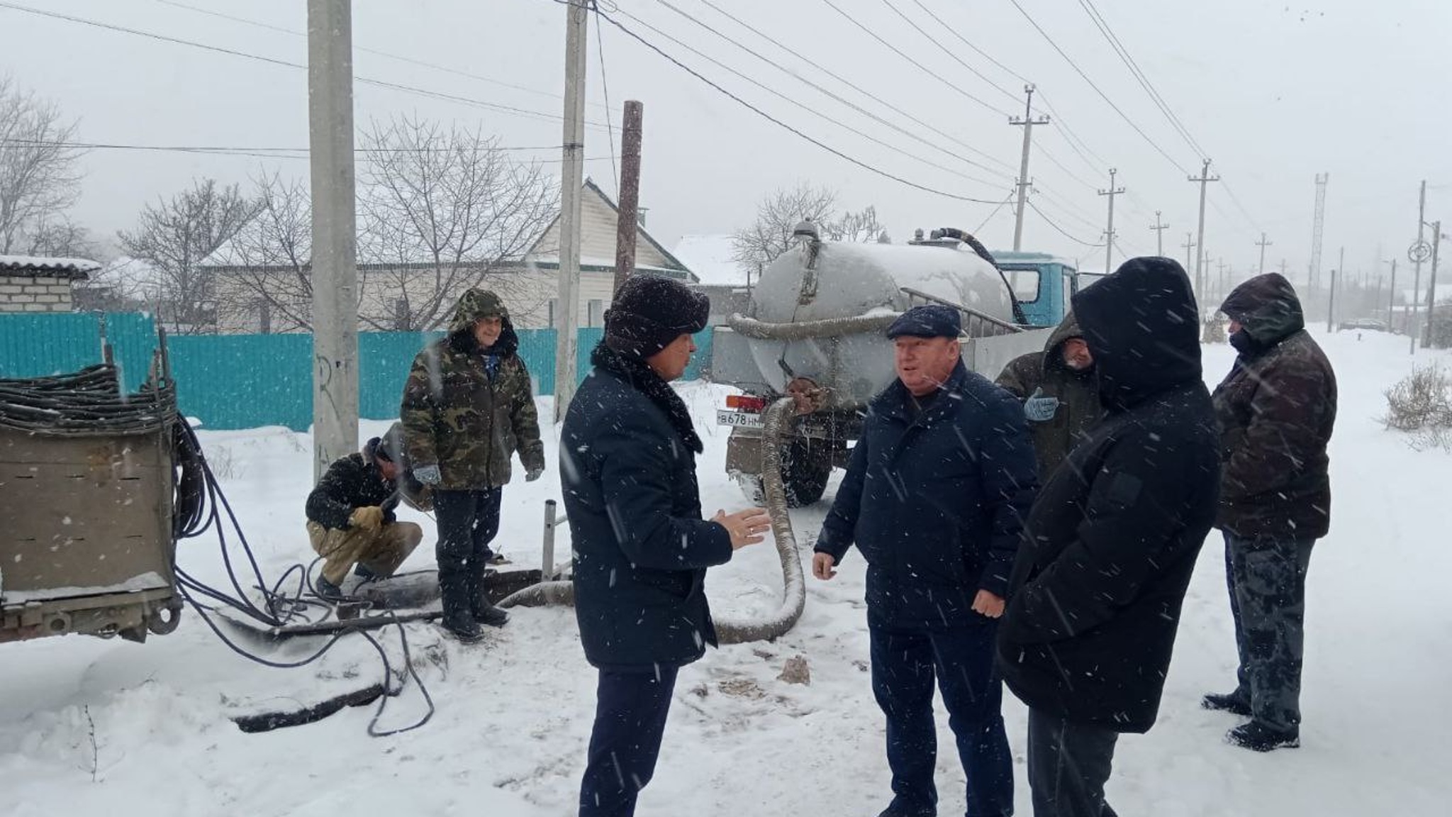 Специалисты восстановили подачу воды после коммунальной аварии в Михайловке
