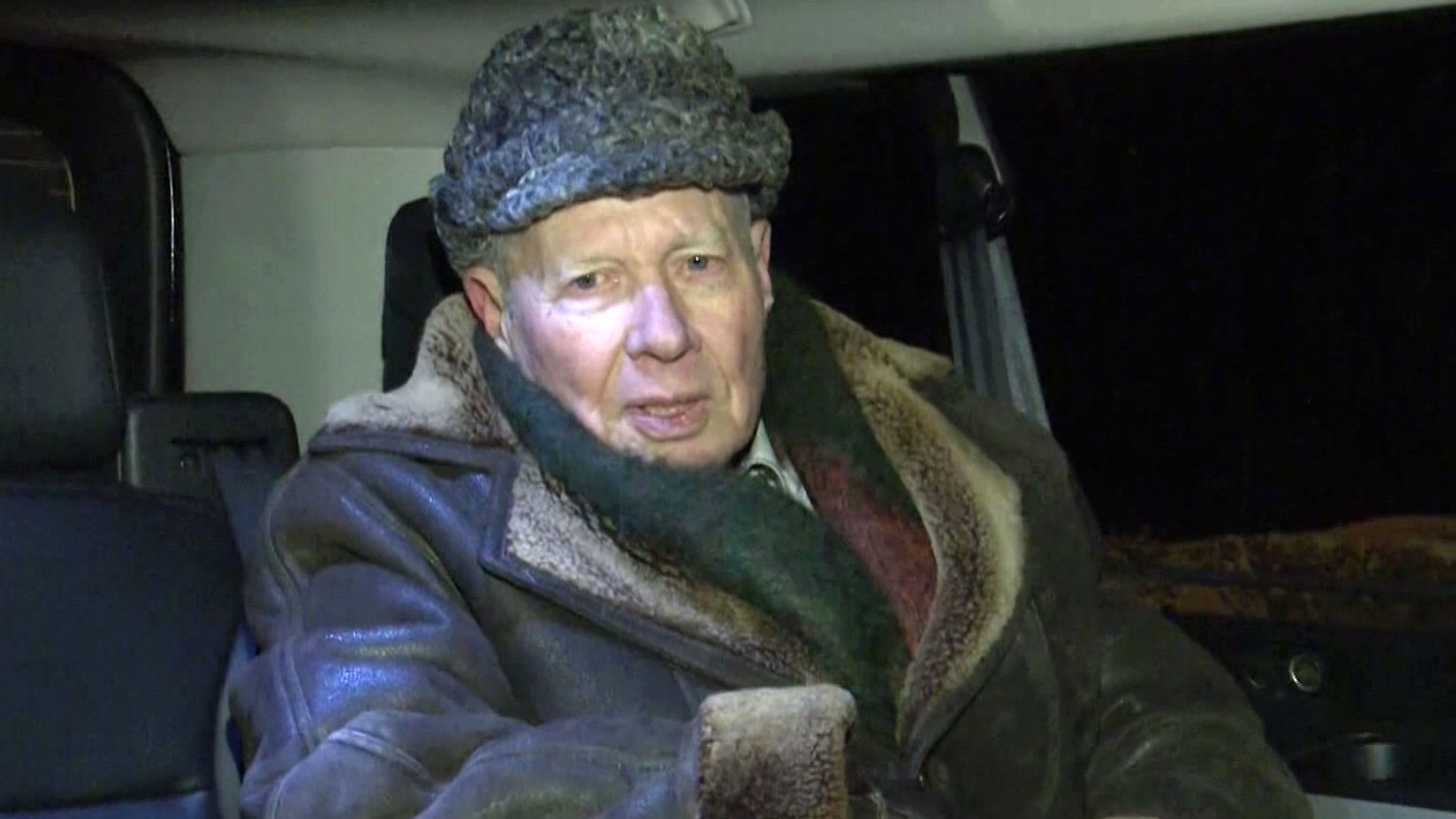 Россиянина, прожившего 57 лет в Латвии, депортировали без суда