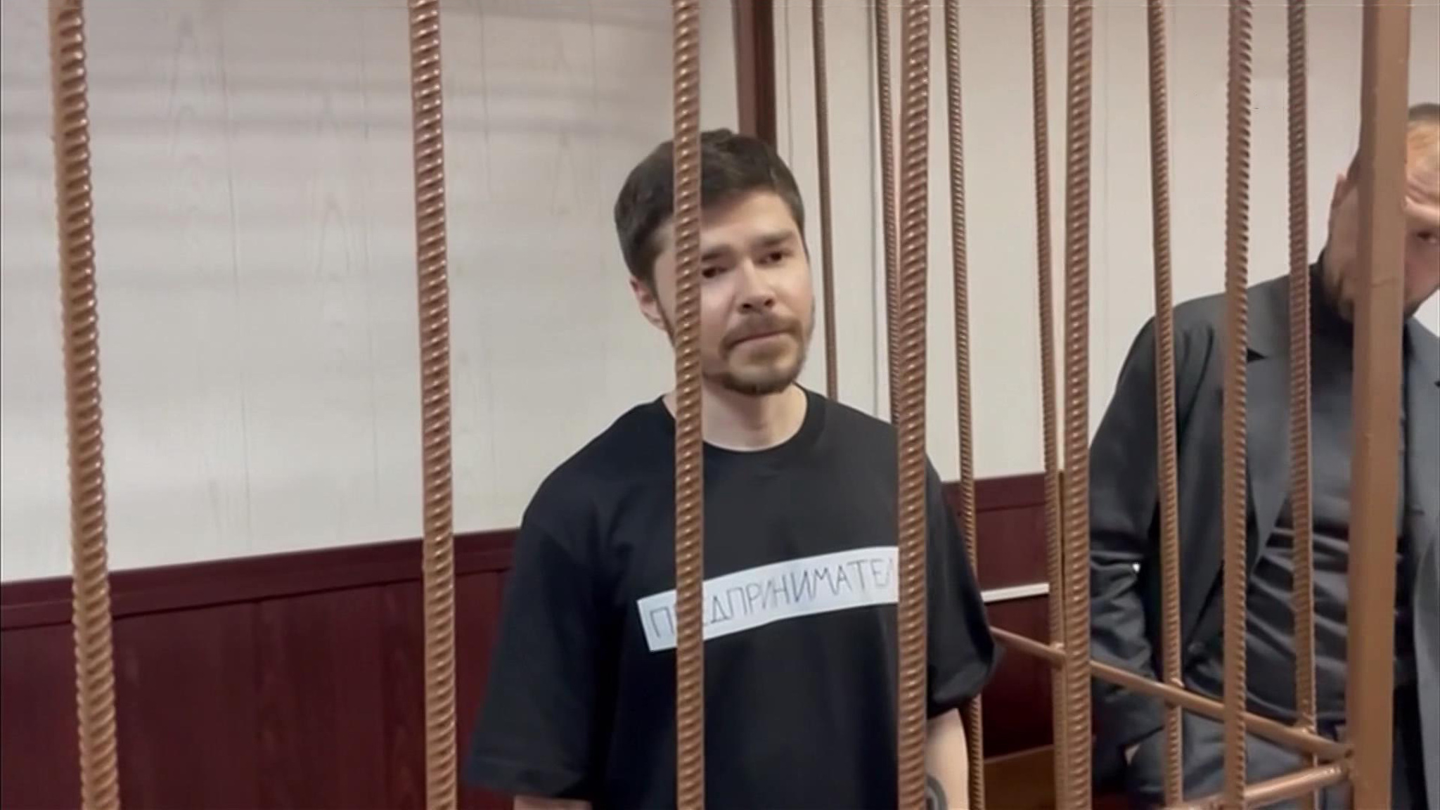Аяза Шабутдинова обвинили в мошенничестве еще семь человек