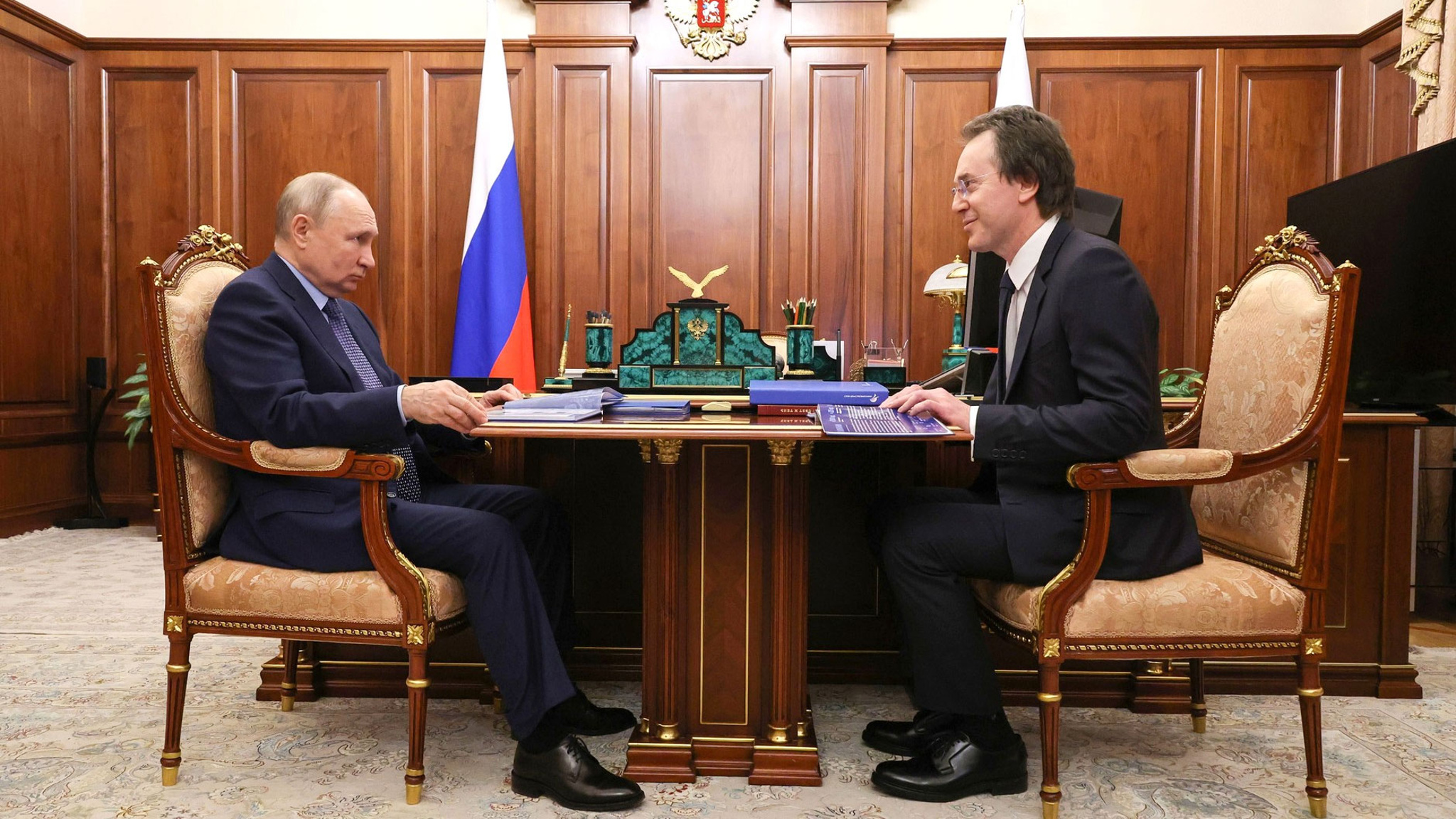 Байсаров рассказал Путину об уникальных транспортных объектах