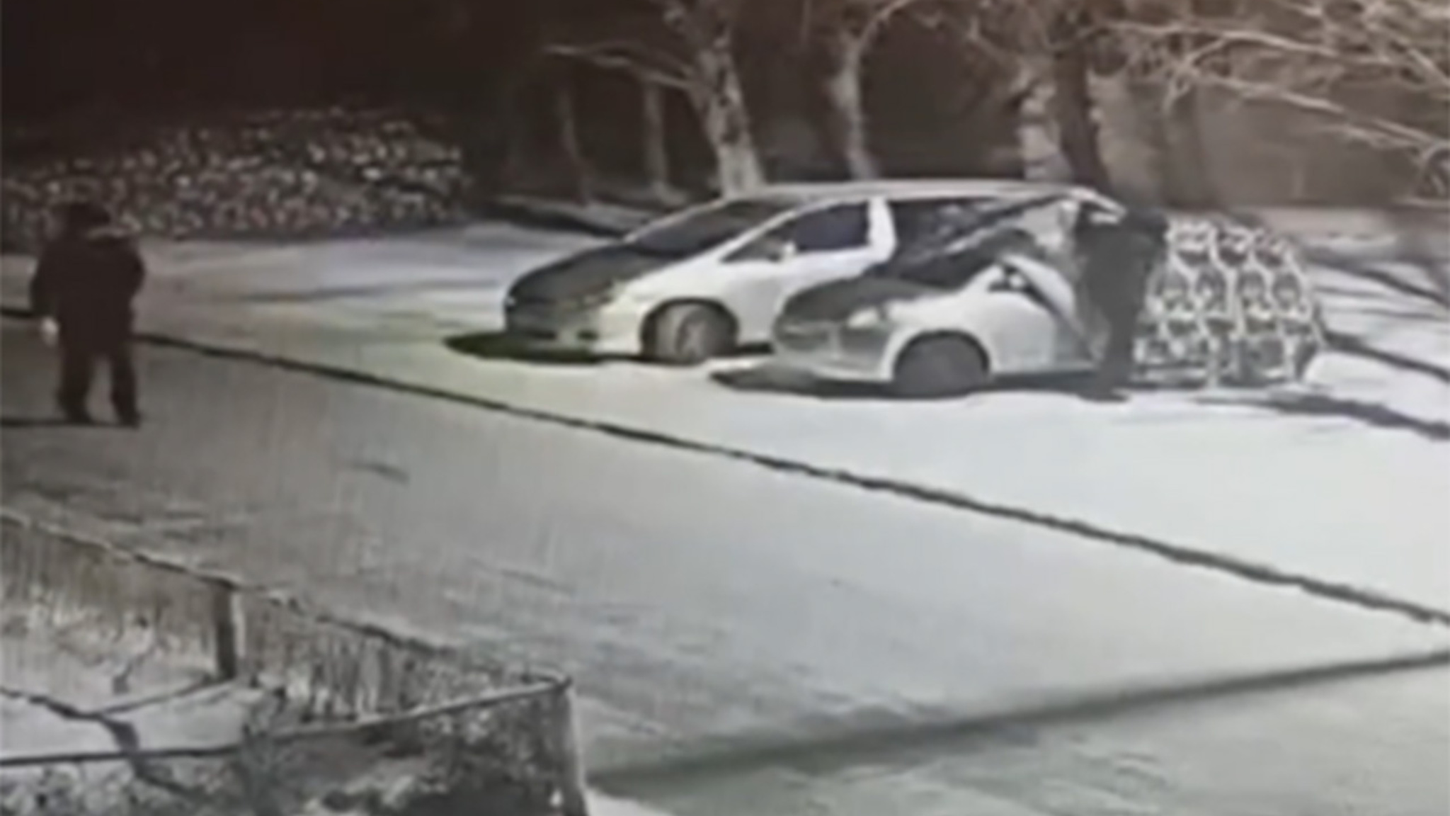 Похитителей портативных гаражей задержали в Чите