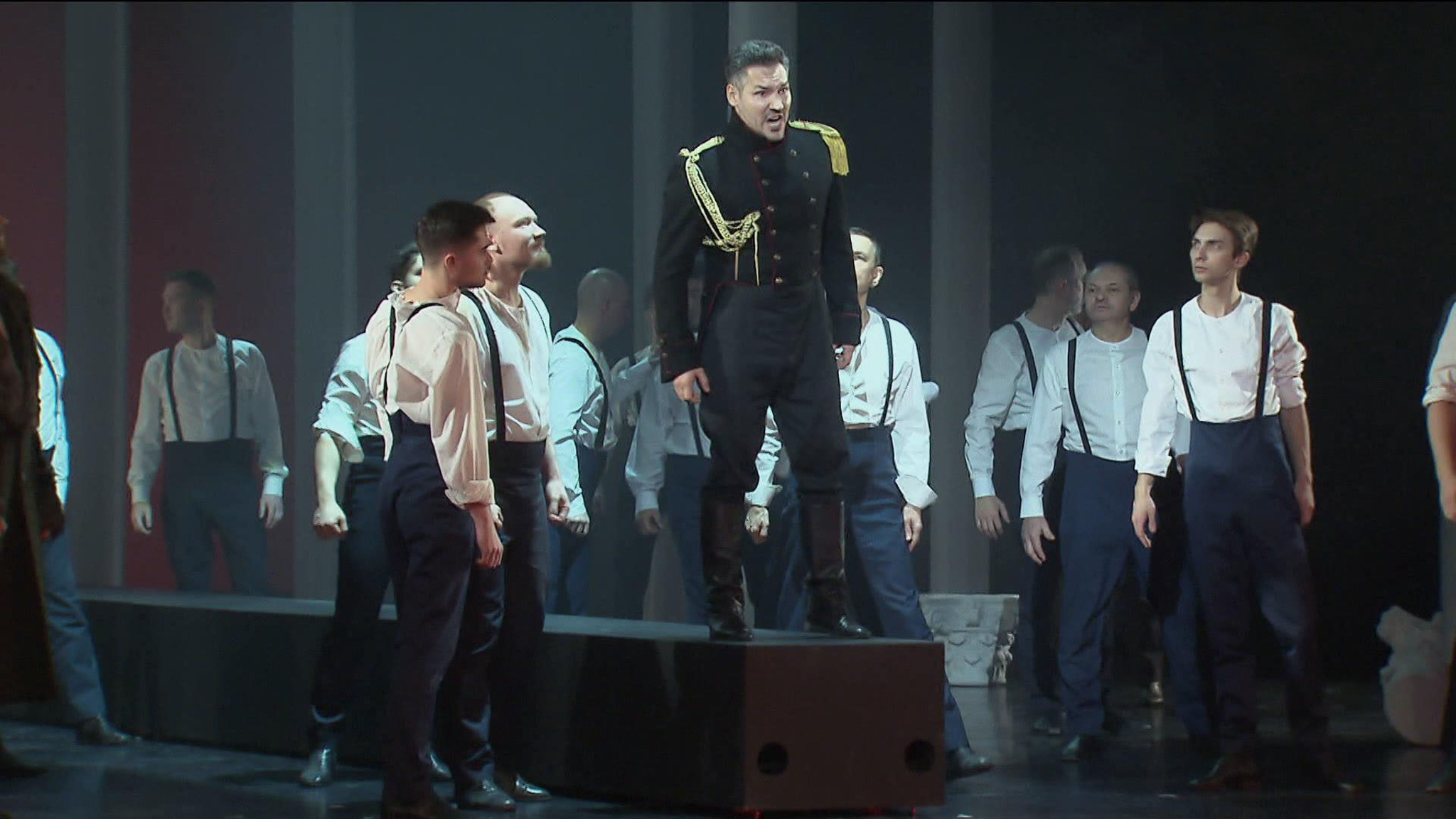 "Война и мир. Наташа и Андрей" – новый спектакль в театре "Новая Опера"