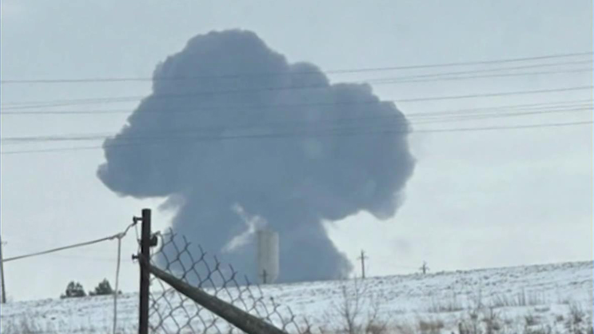 Военно-транспортный Ил-76 потерпел крушение в Белгородской области