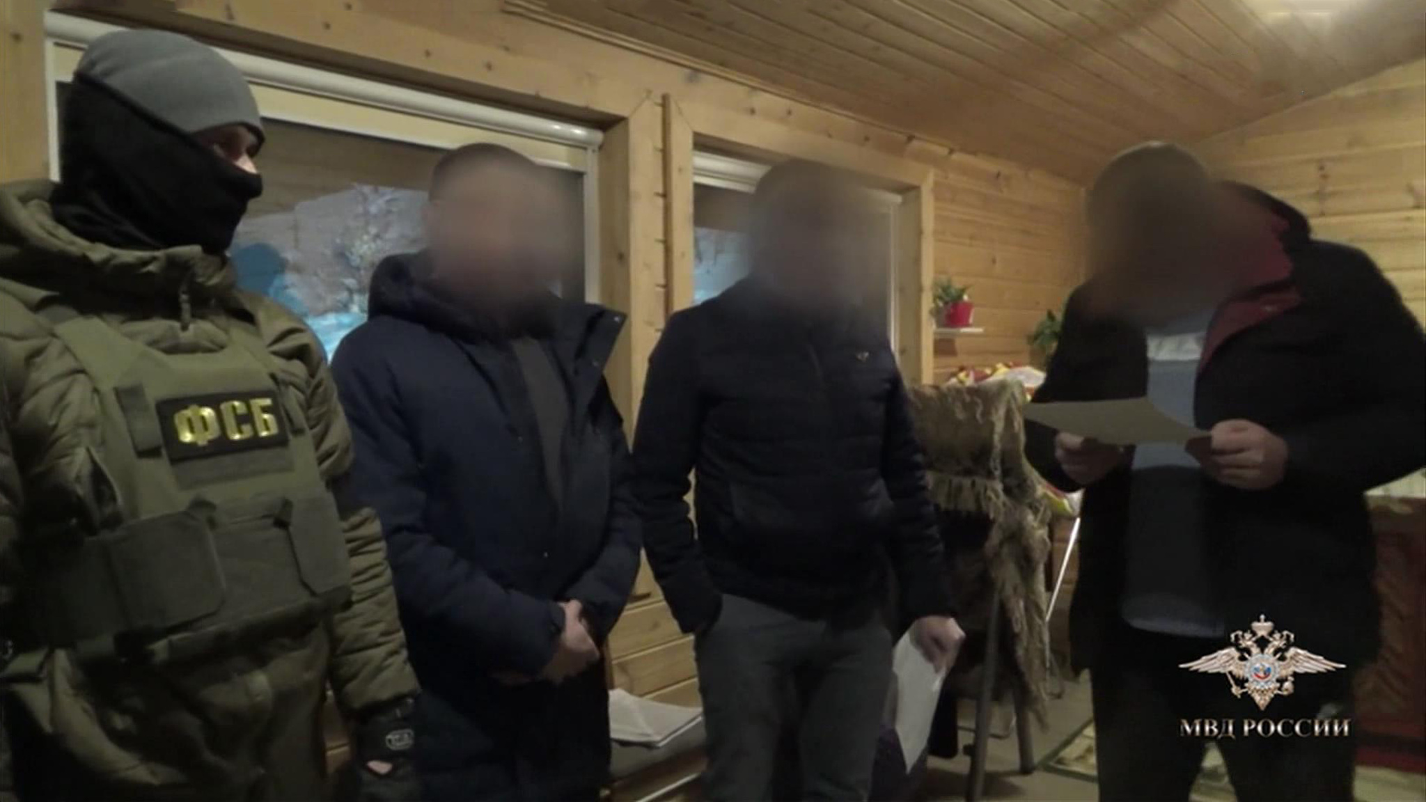 Сотрудники МВД в Новгородской области пресекли канал незаконной миграции