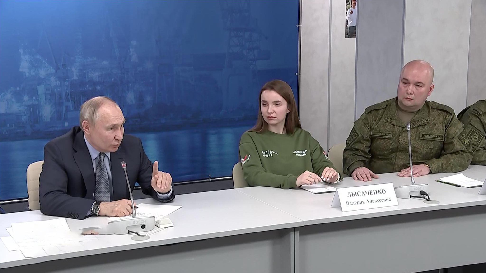 Некоторые из встречавшихся с Путиным студентов командуют подразделениями