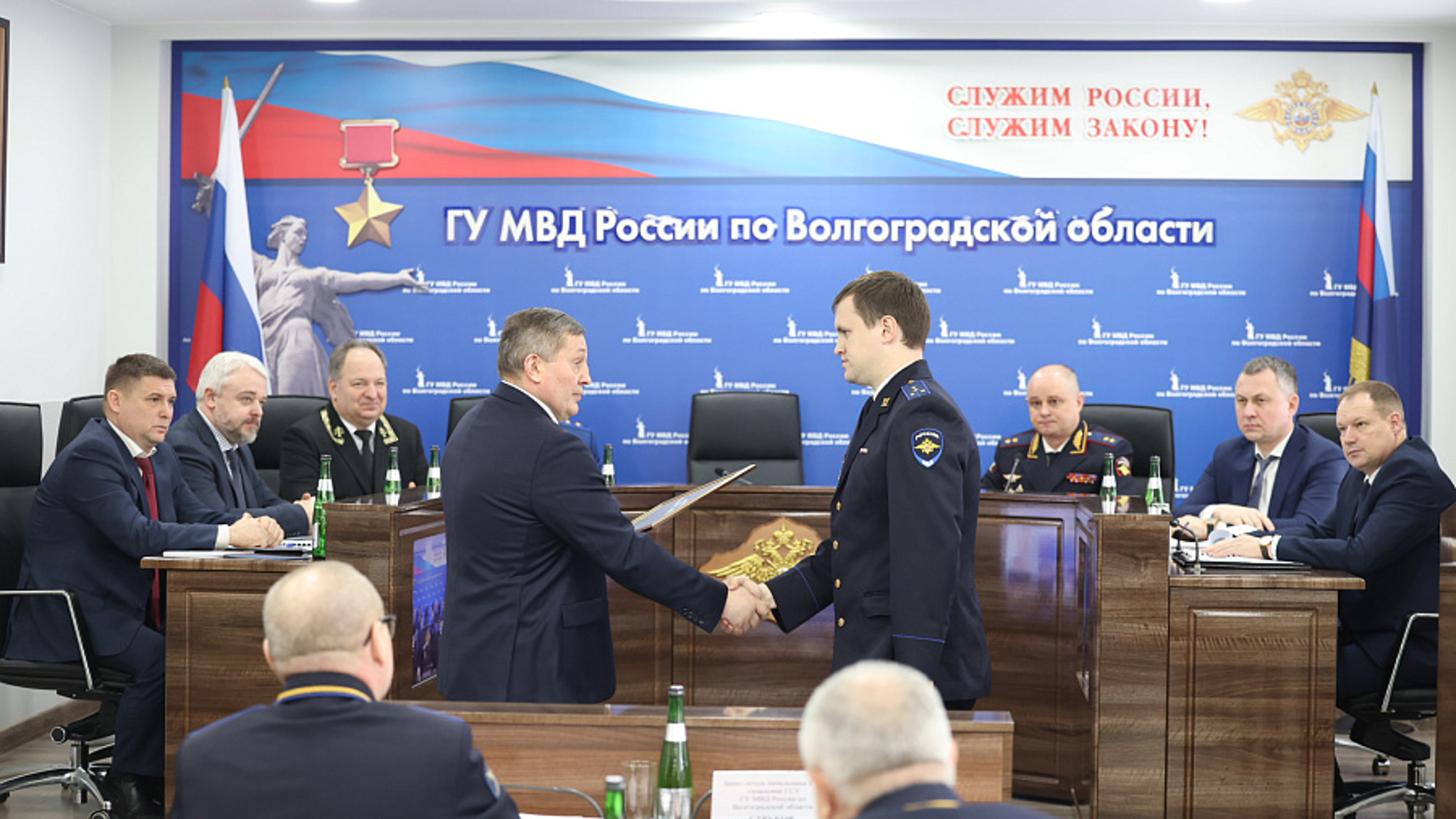 Андрей Бочаров оценил работу ГУ МВД России по Волгоградской области