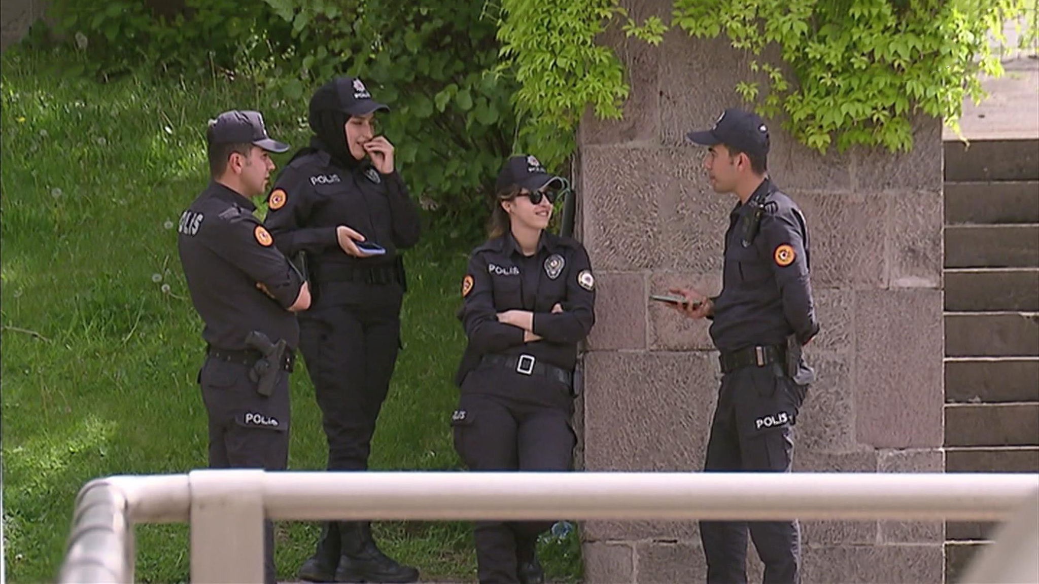 В Турции орудует банда воровок, специализирующихся на "ювелирке"