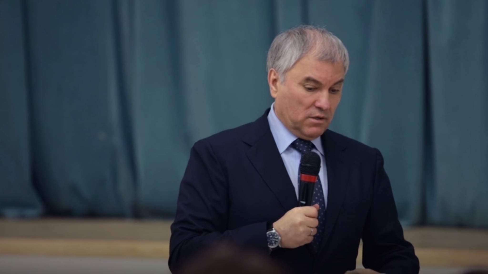 Вячеслав Володин предложил решение проблемы с транспортом в Саратовской области