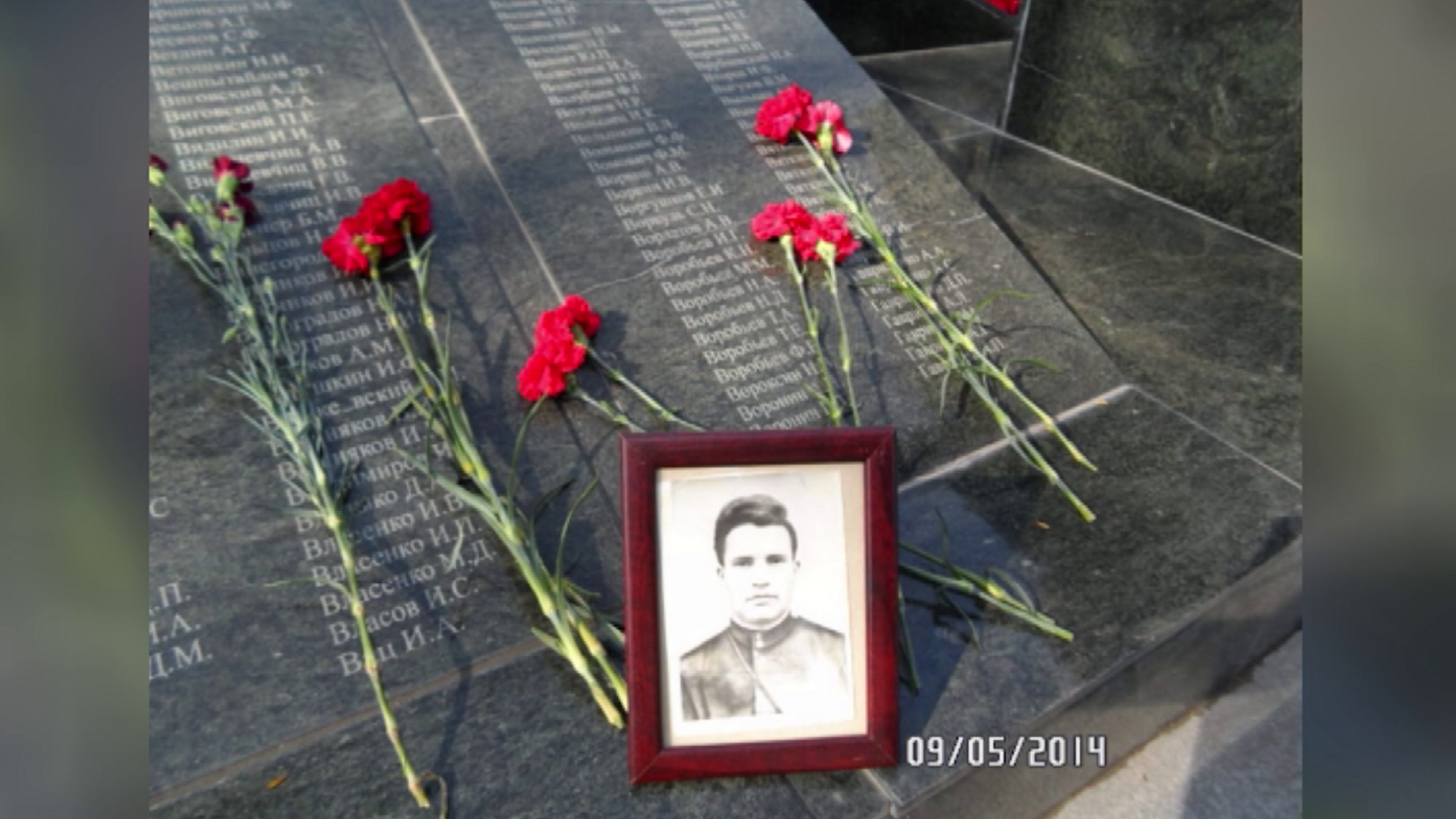 Жительница Ачинска спустя 80 лет нашла могилу своего деда-фронтовика