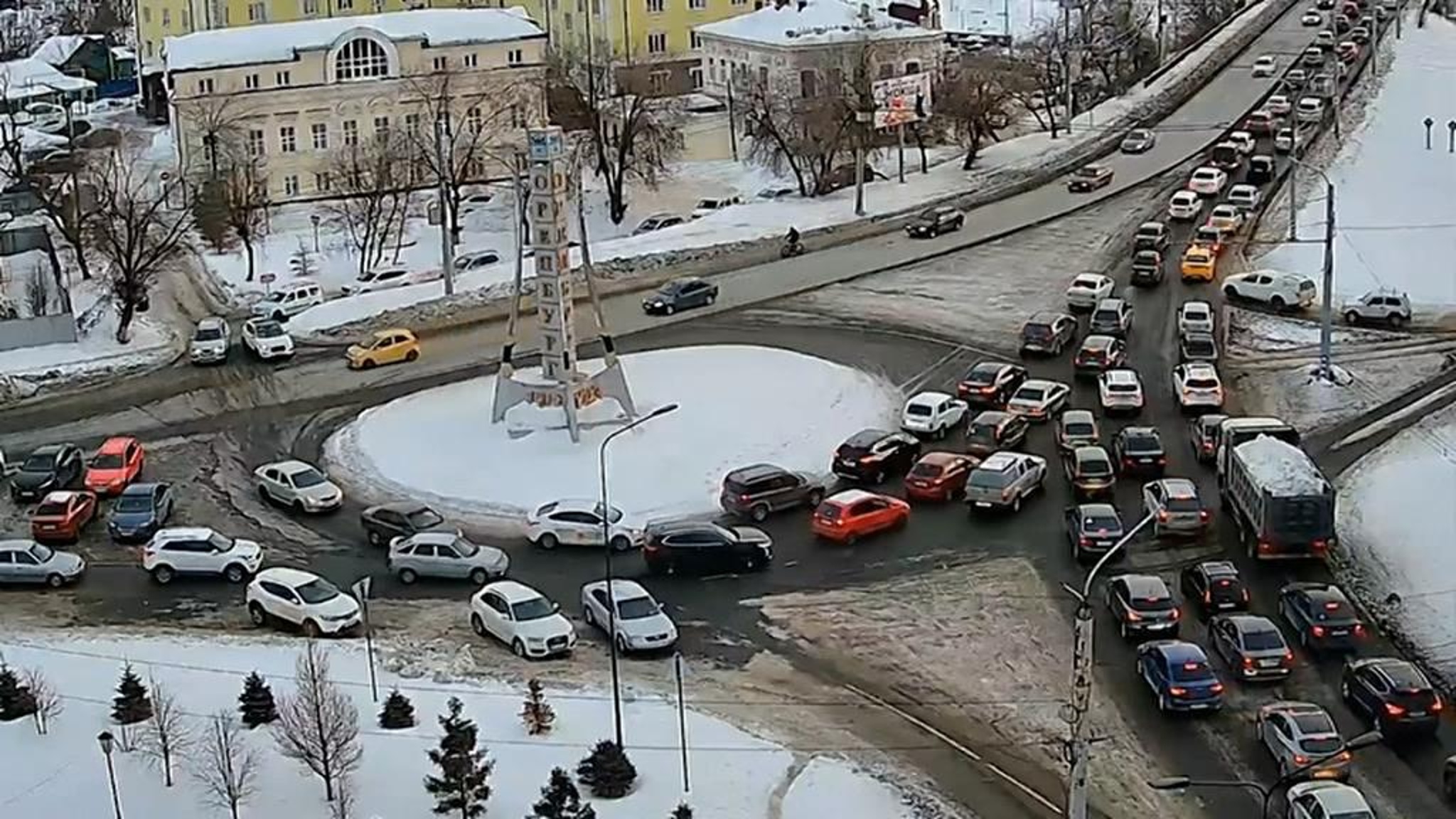 Москву накрыл ледяной дождь: какие прогнозы у синоптиков