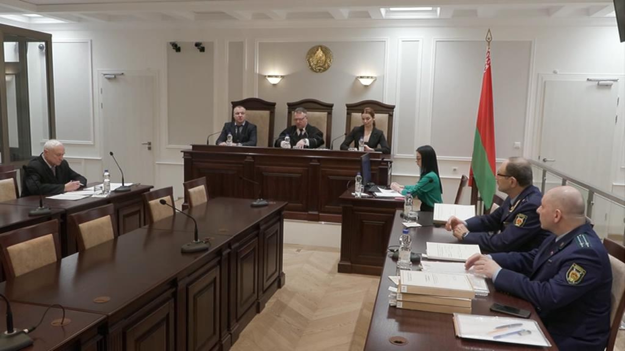 ВС Белоруссии заслушивает показания по делу "палача Хатыни" Катрюка