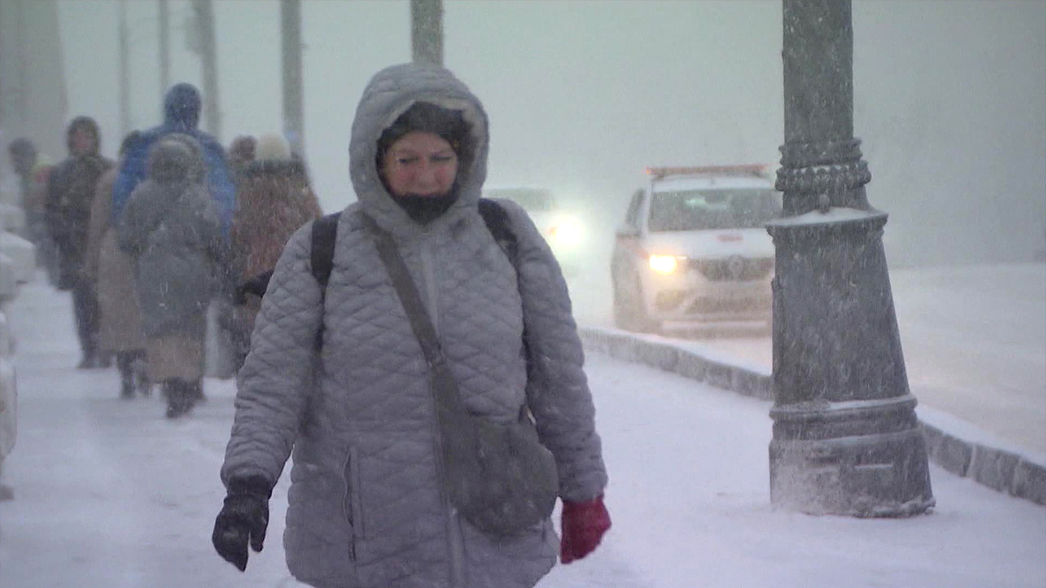 Волны снега в Москве могут достигнуть рекордного уровня