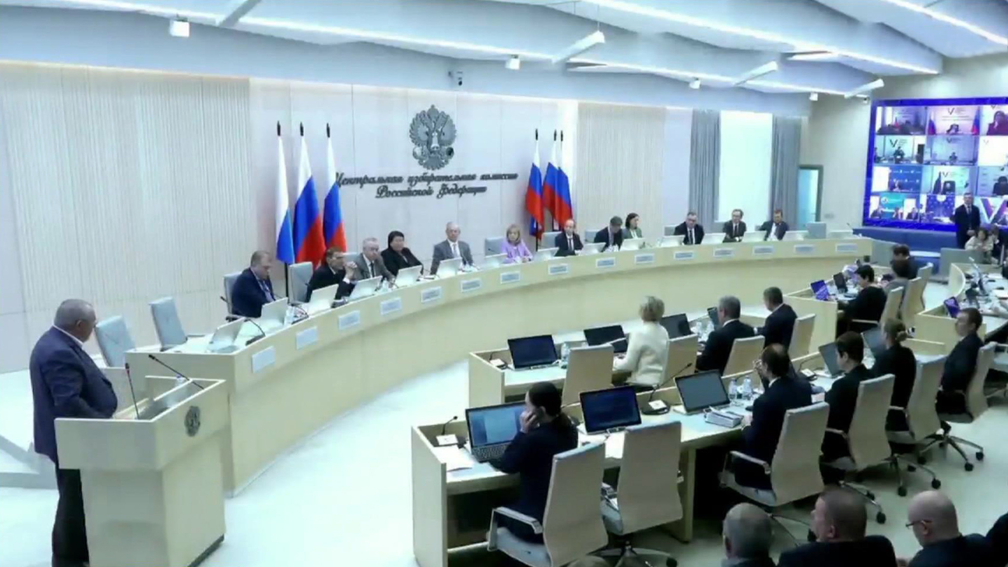 Более 3 млн россиян подали заявления о голосовании по месту пребывания или онлайн