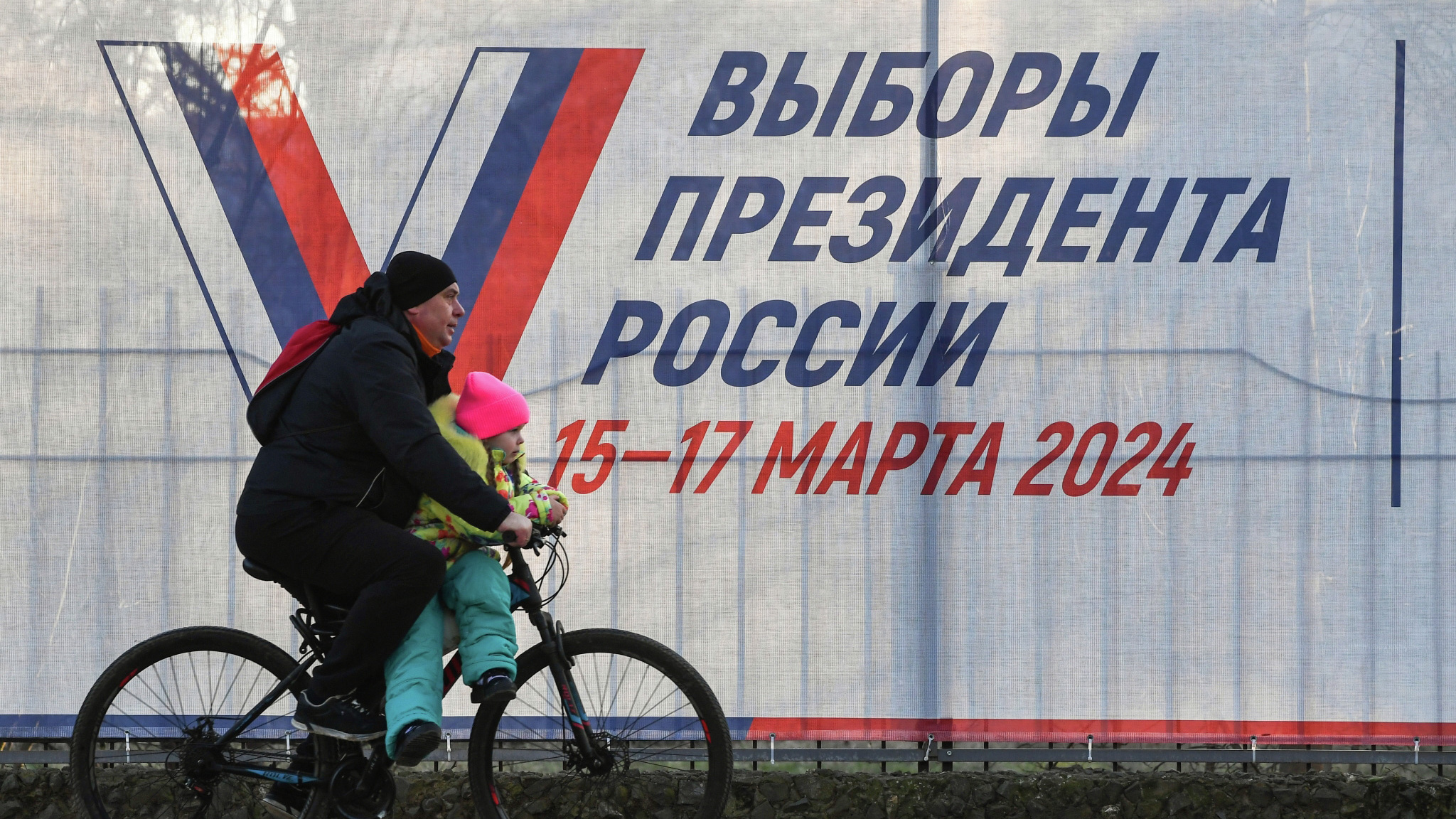 Систему электронного голосования в Москве протестировали на вопросе о тополях