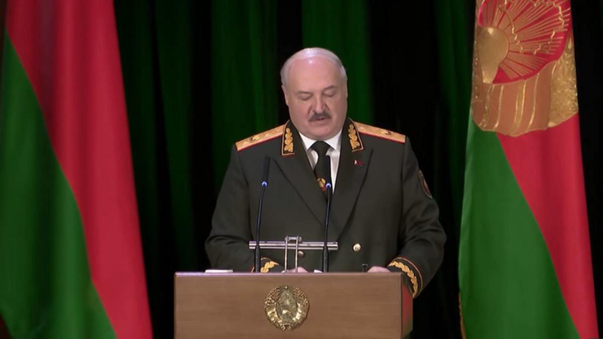 Лукашенко провел совещание по вопросам нацбезопасности