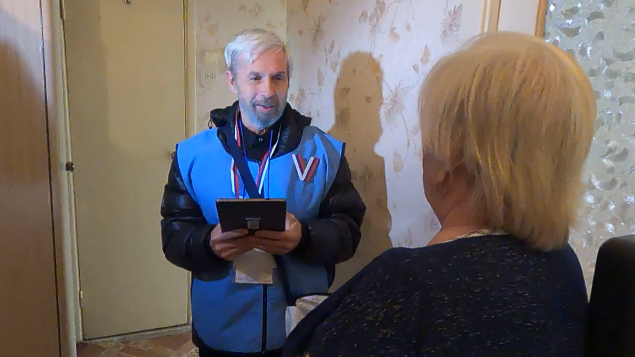 Крайизбирком начал поквартирное информирование приморцев о предстоящих выборах президента РФ
