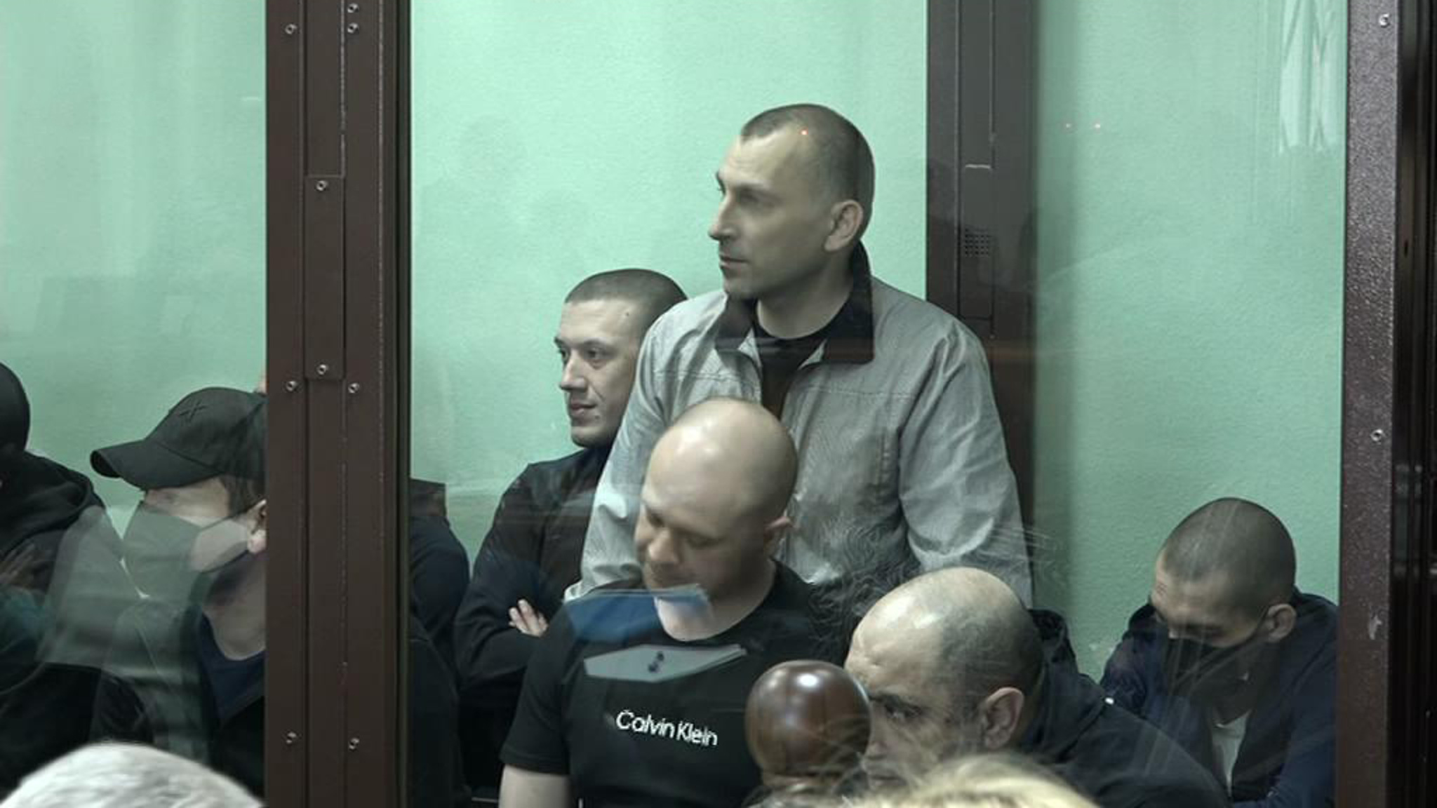 В омском областном суде судят целую банду наркоторговцев