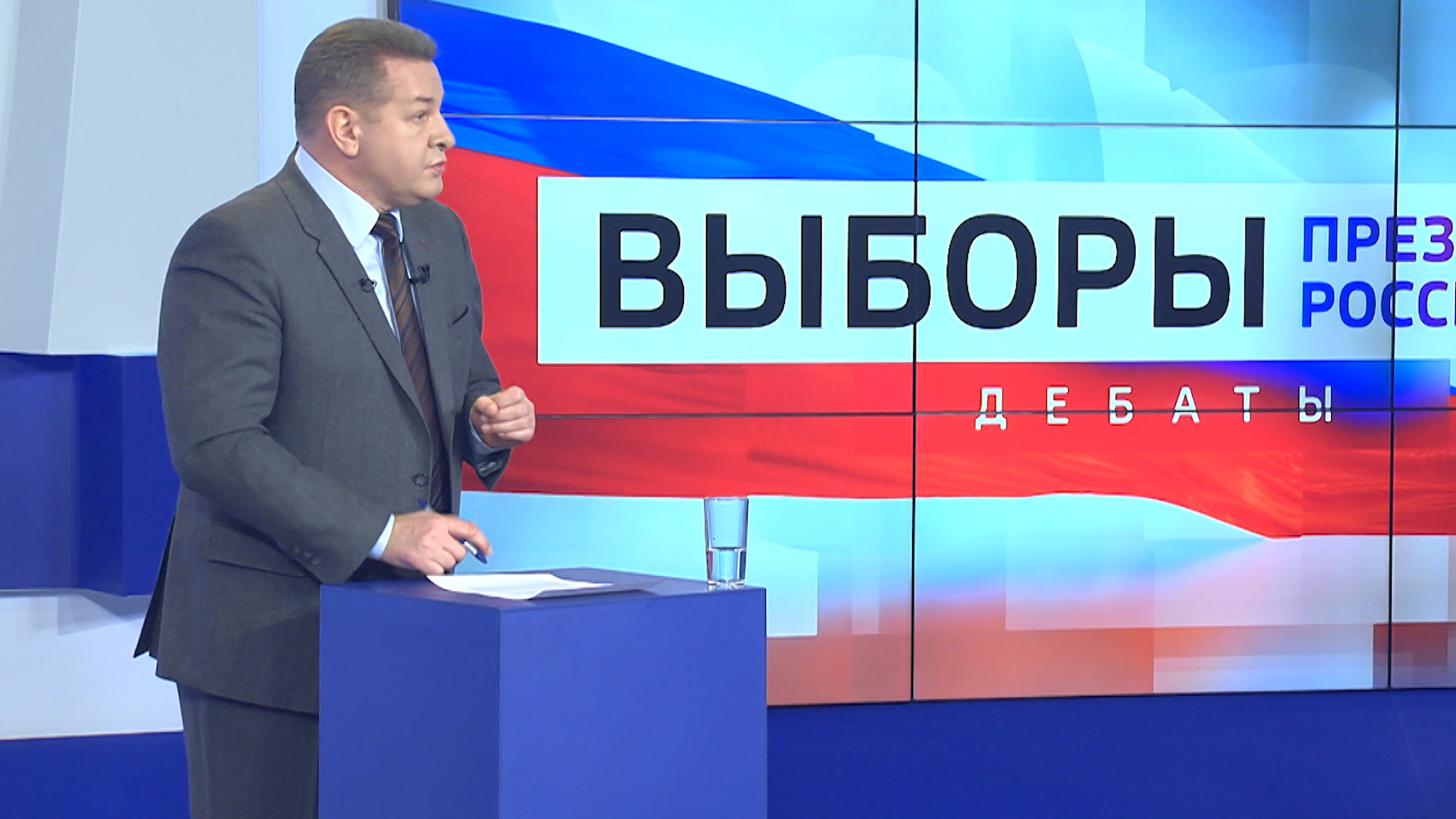 Доверенные лица кандидатов в президенты РФ обсудили вопросы культуры на предвыборных дебатах в Волгограде
