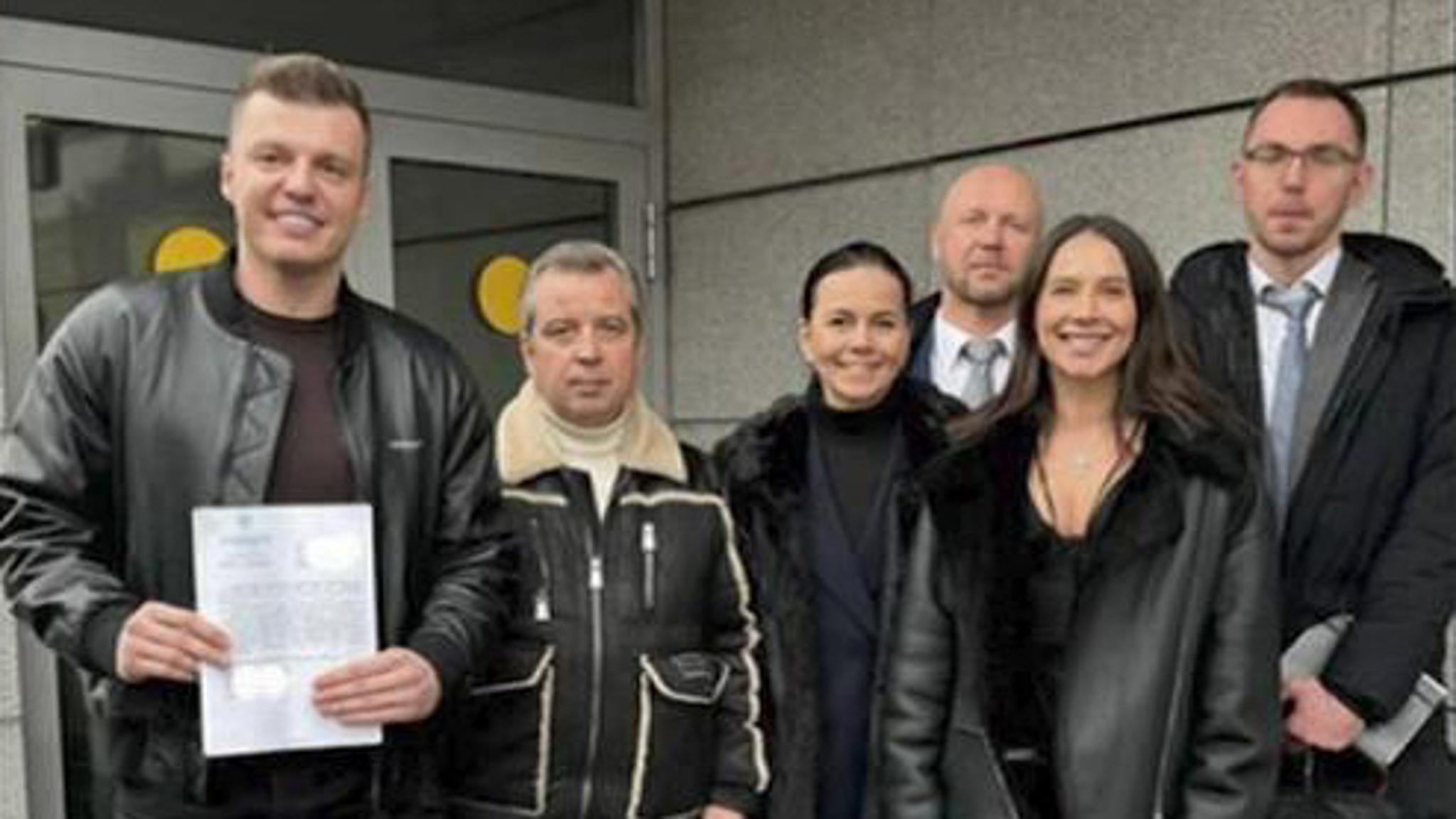 Прекращено дело против блогера Лерчек и ее мужа