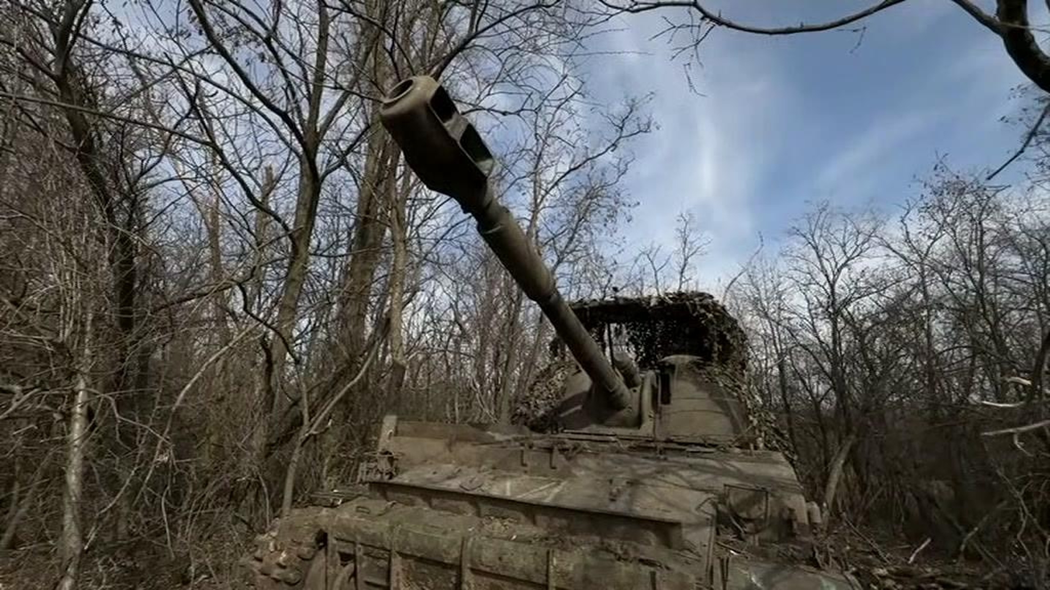 На южно-донецком направлении САУ "Акация" уничтожают объекты противника