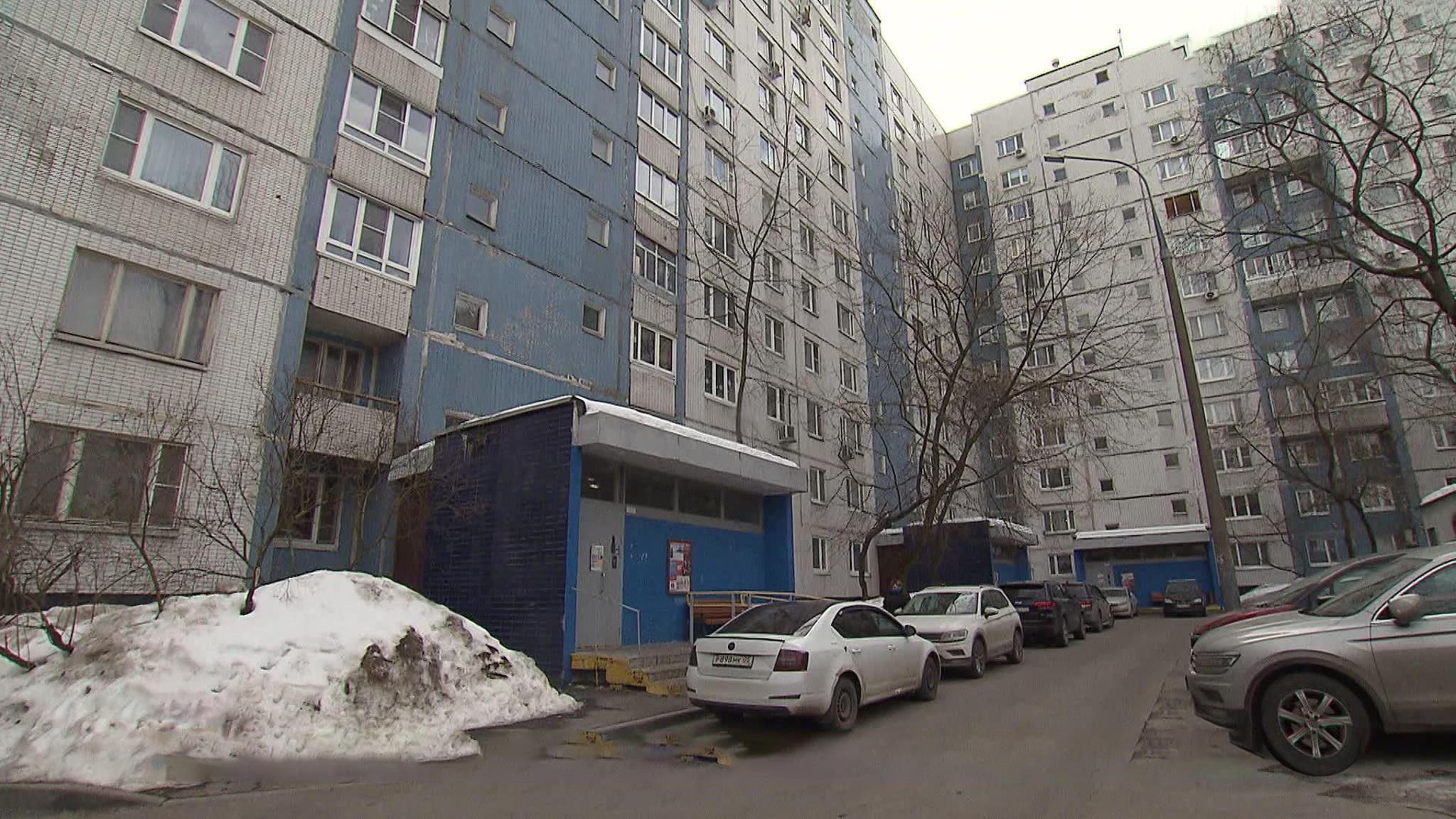 Родственники оставили пожилую москвичку без жилья