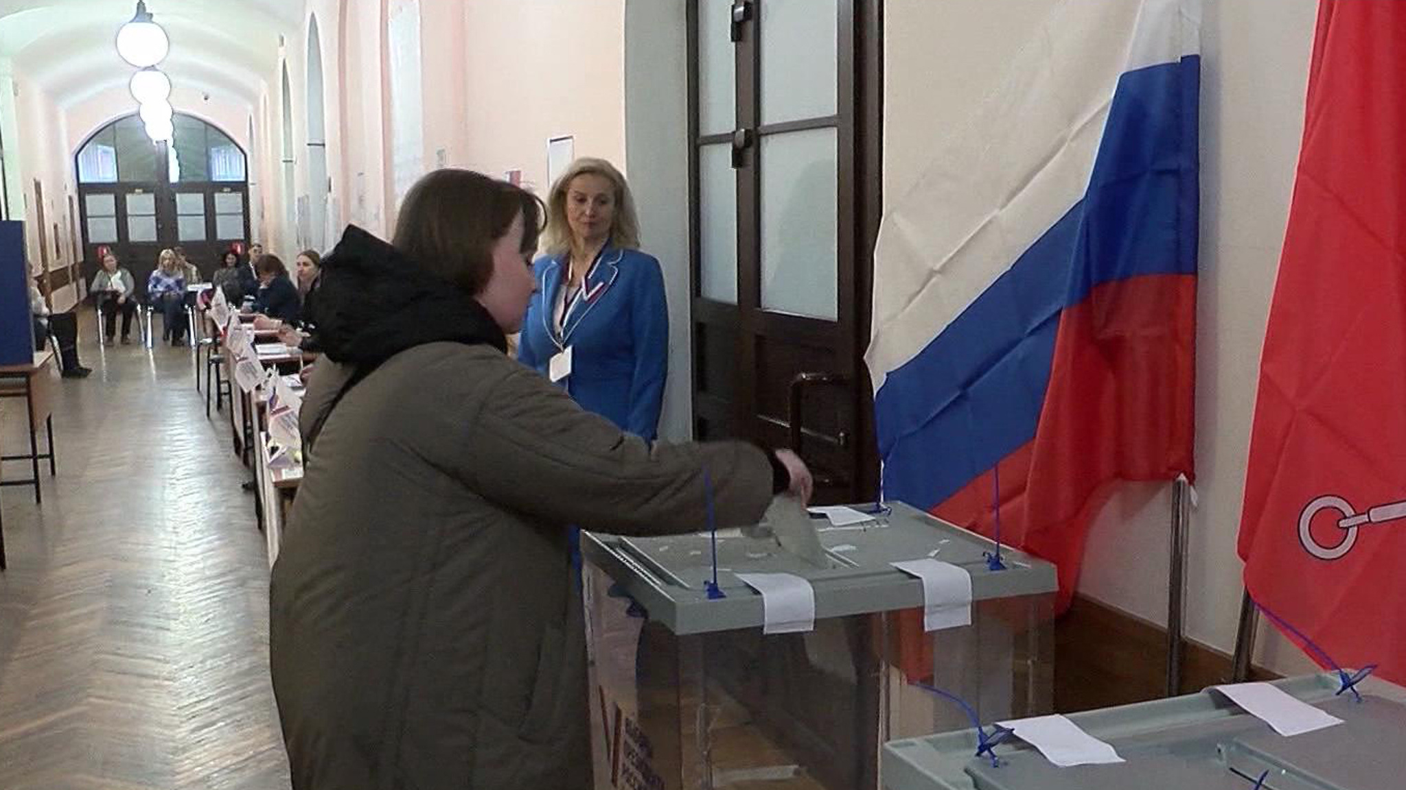 В Санкт-Петербурге подсчет голосов в самом разгаре