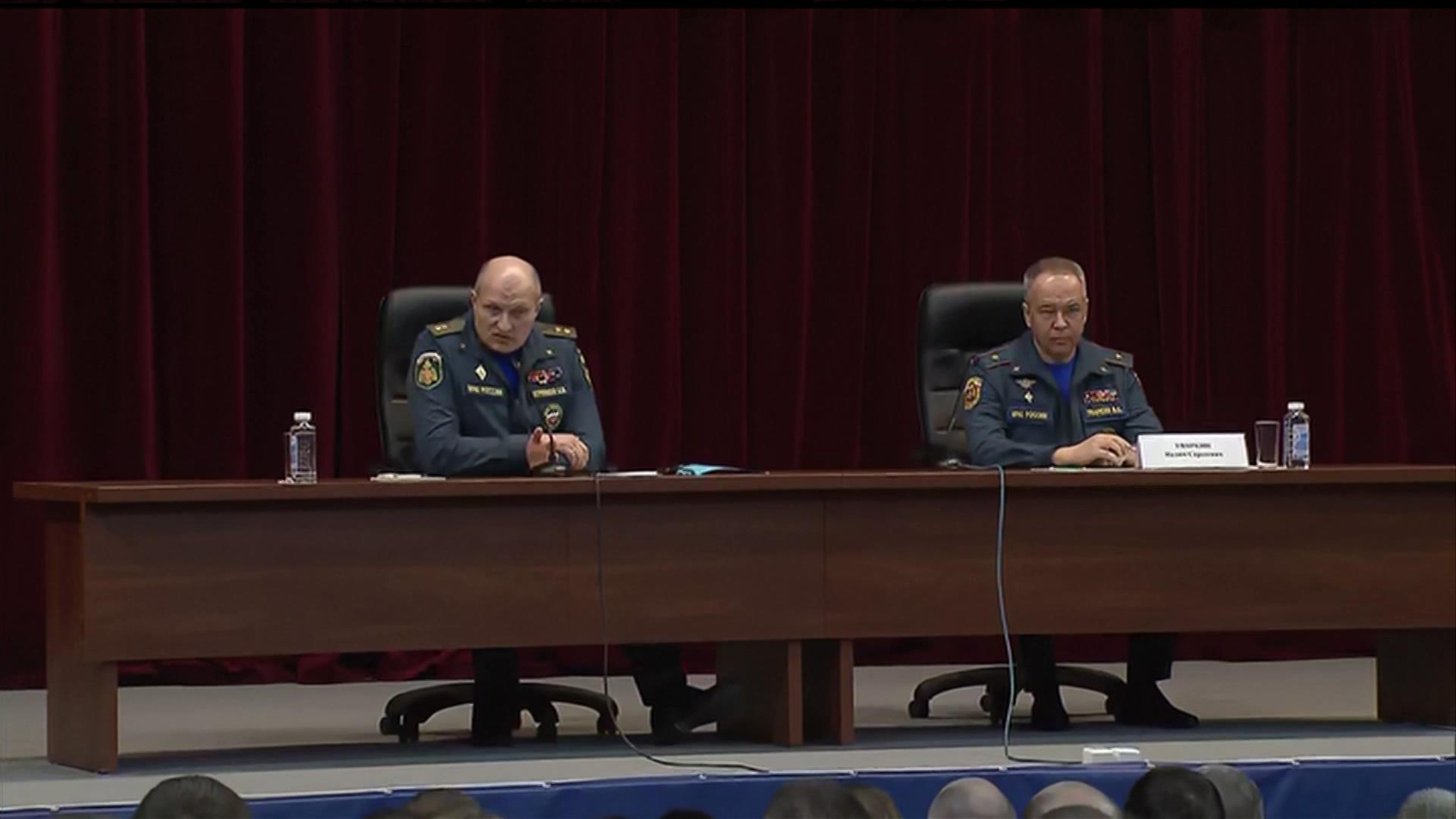 Куренков официально представил столичному коллективу нового руководителя