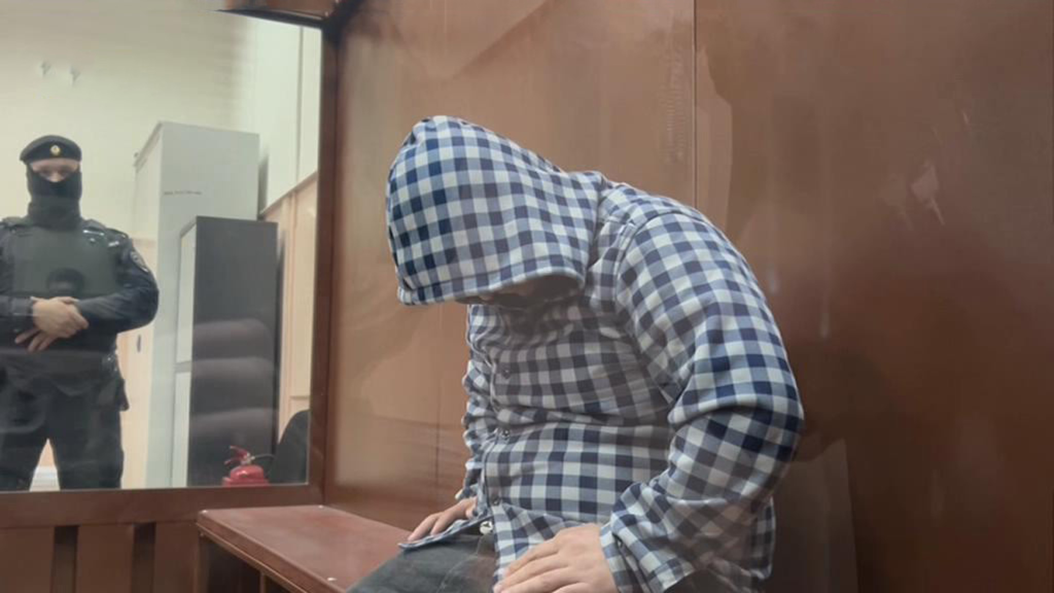 Подельники убийц в Басманном суде. Прямое включение