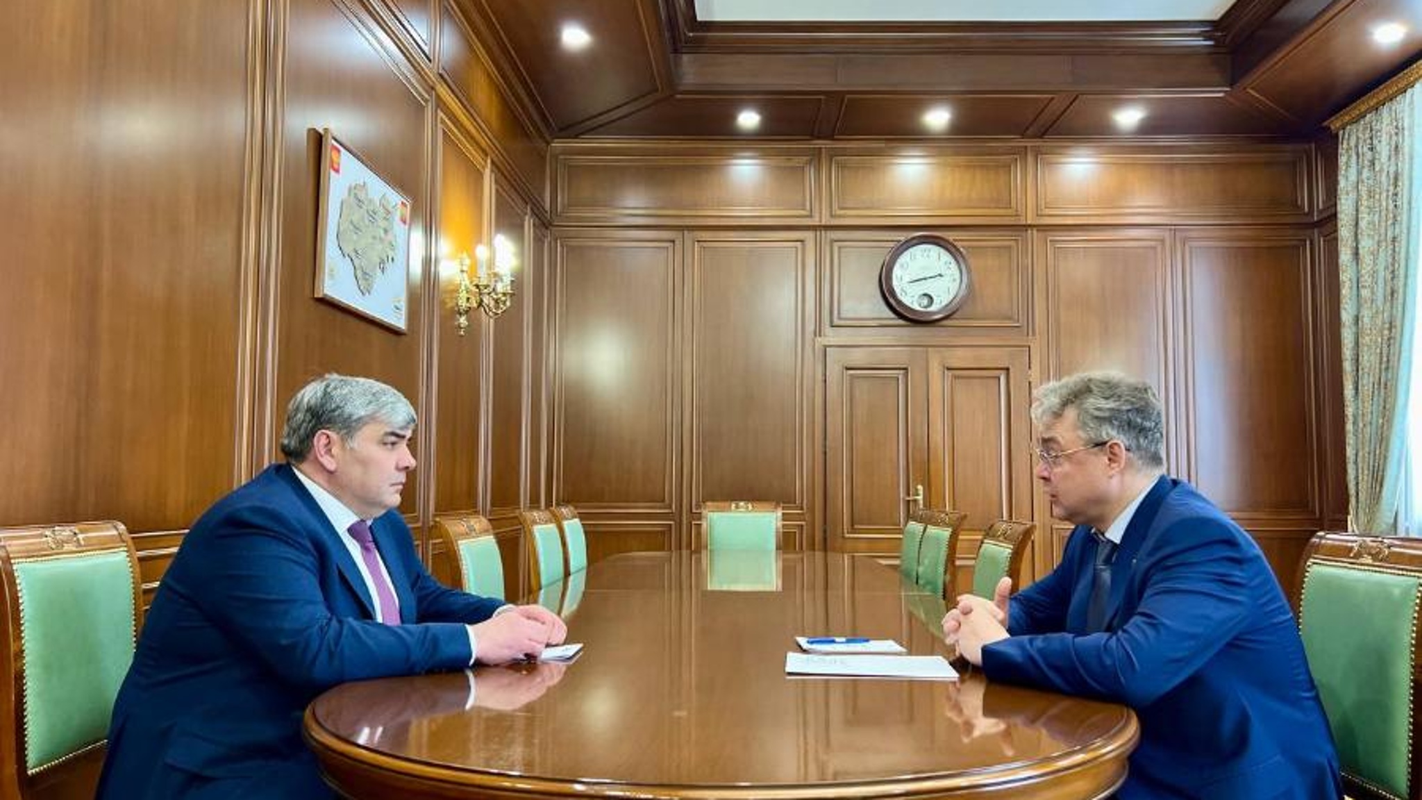 Казбек Коков провел встречу с губернатором Ставрополья Владимиром Владимировым