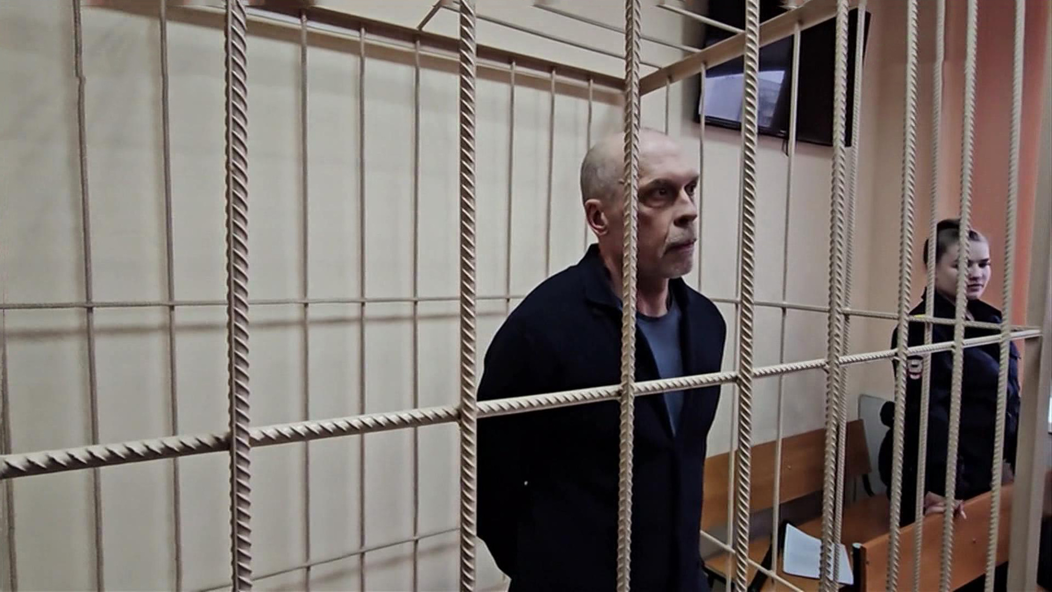 В Новосибирске судят футбольного функционера, подозреваемого в крупных хищениях