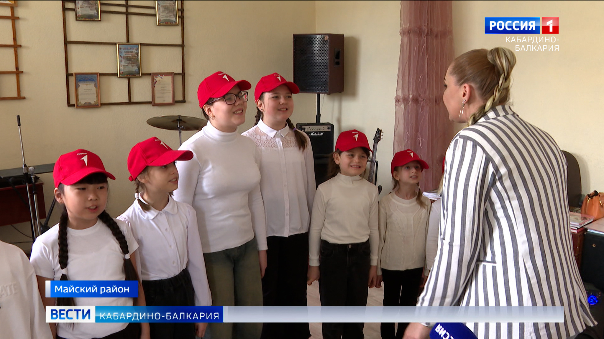 В ДК города Майского занятия по вокалу ведет Виктория Баликоева