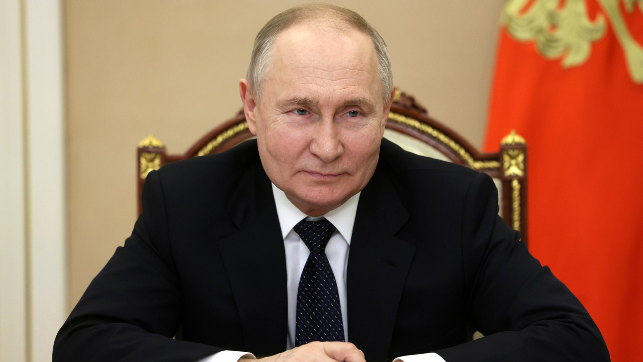 Путин: 12 молодежных центров будут работать на будущее России