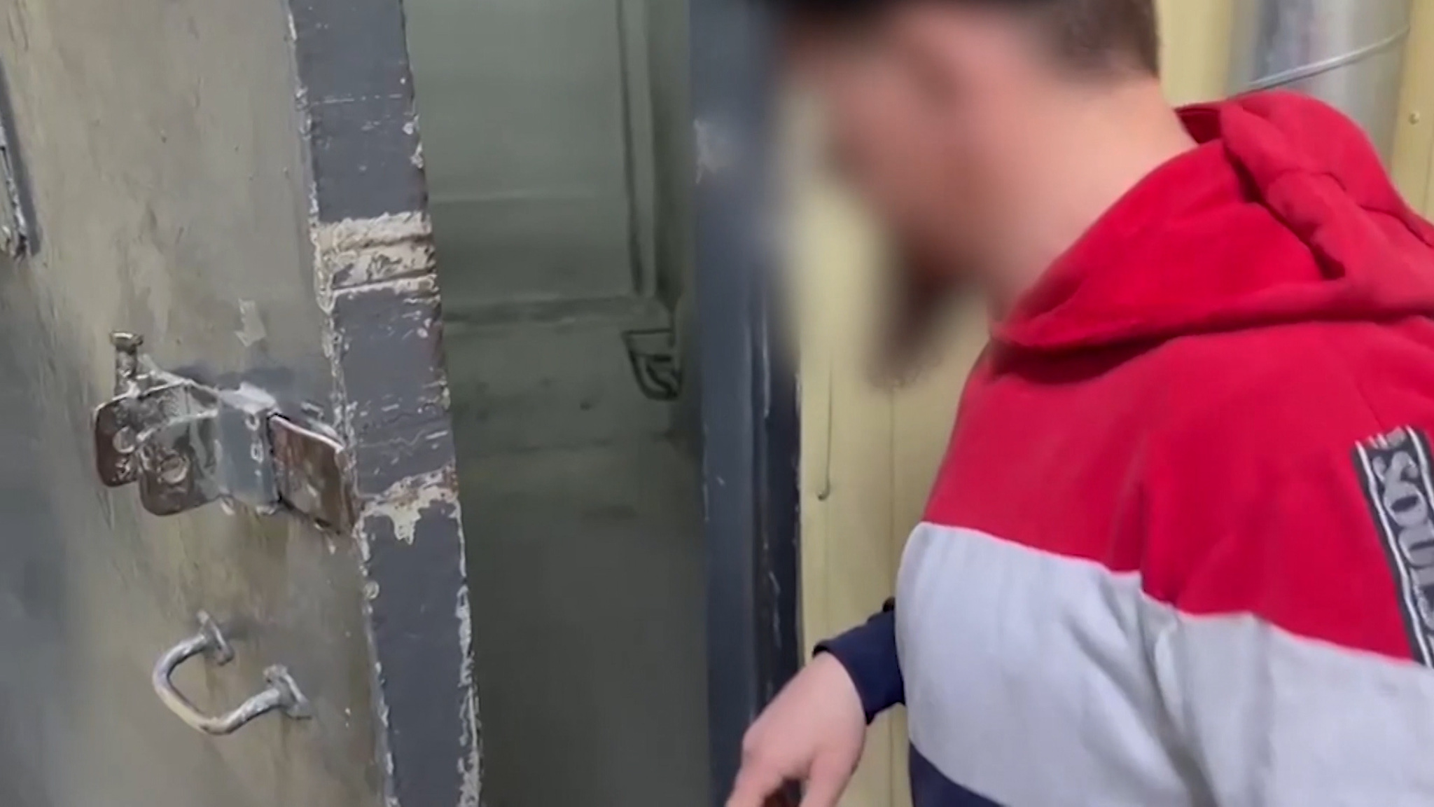 В Волгограде задержали находившегося в федеральном розыске преступника