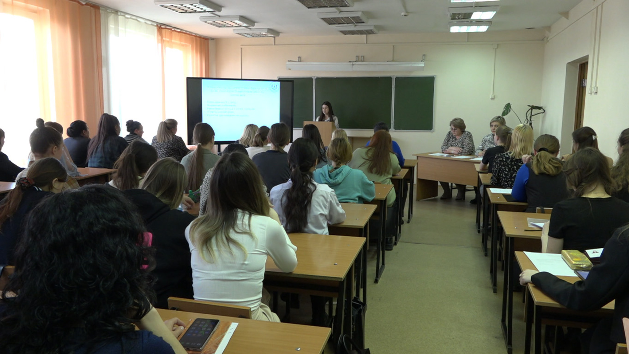 Научно-практическая конференция молодых исследователей ЗабГУ стартовала в Чите