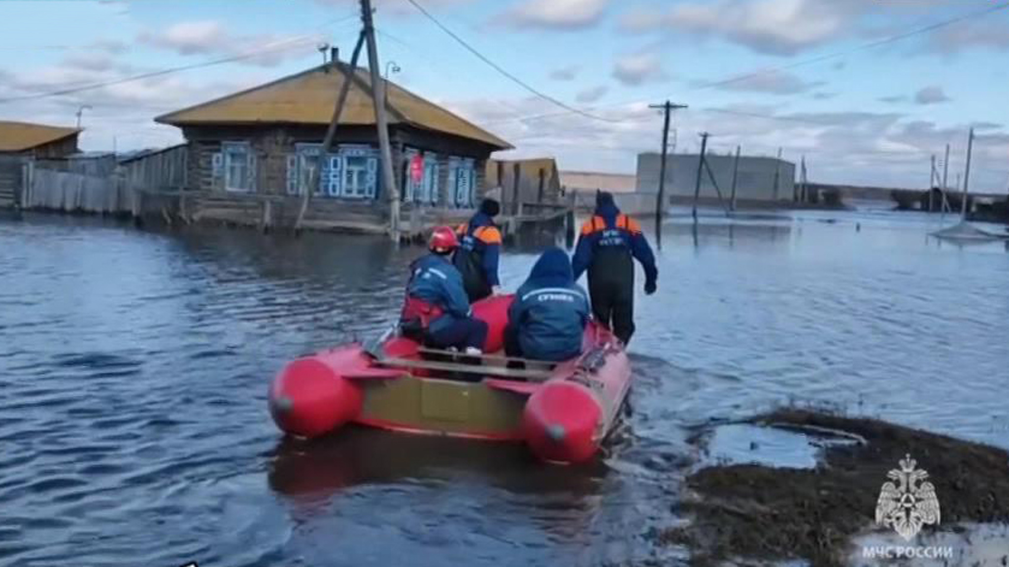 Вслед за Курганом и Оренбургом к приходу большой воды готовится Тюмень