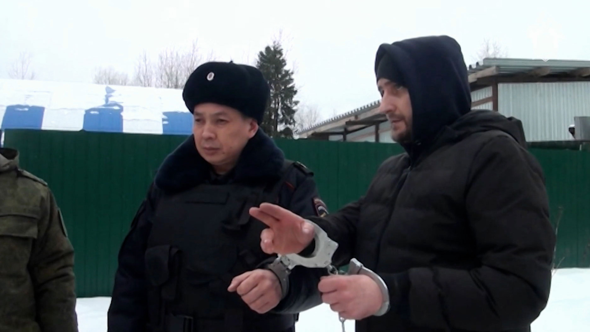 За убийство адвоката киллер получил мандат и деньги, а теперь 12 лет колонии