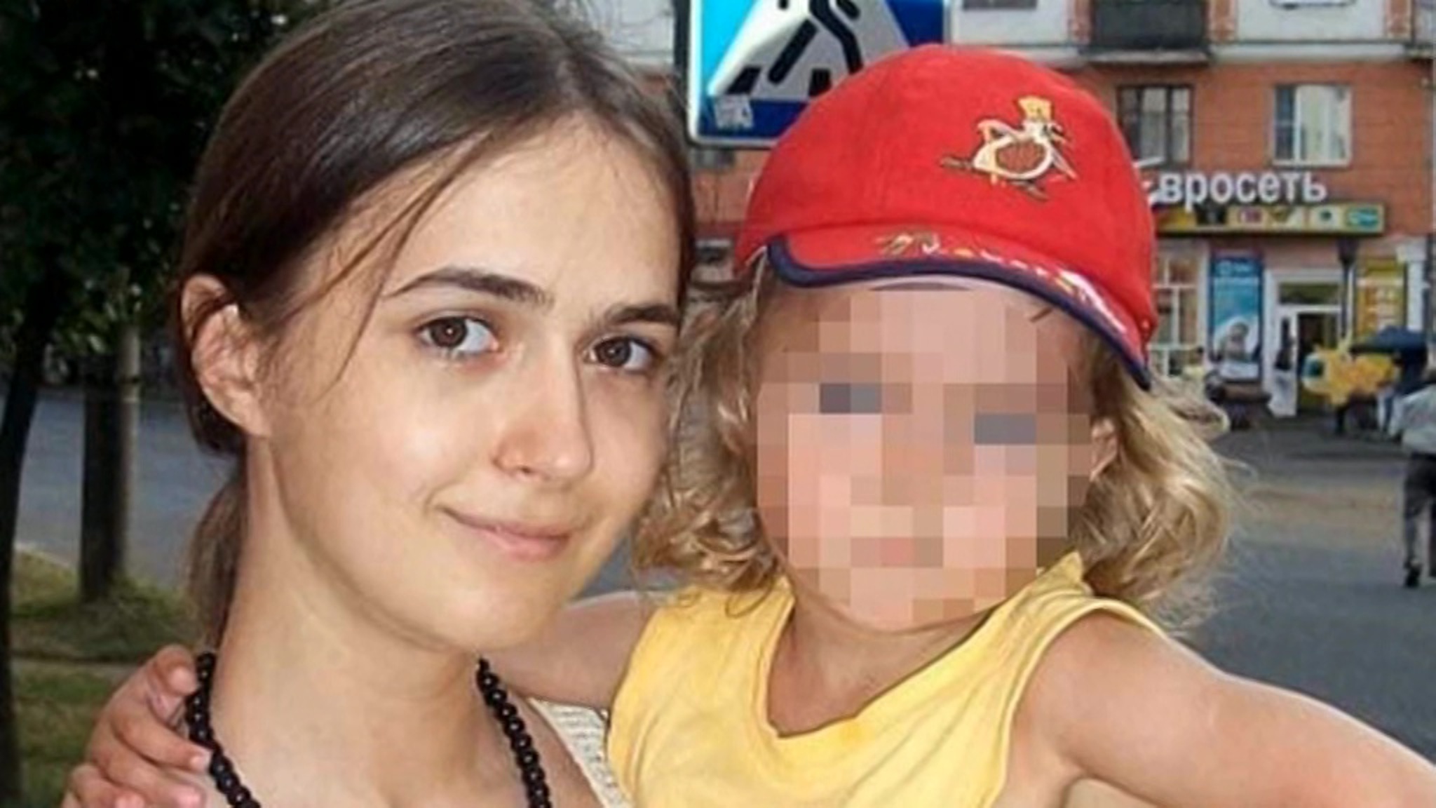 Обвиняемая в расправе над дочерью отложила встречу с Фемидой на 16 лет